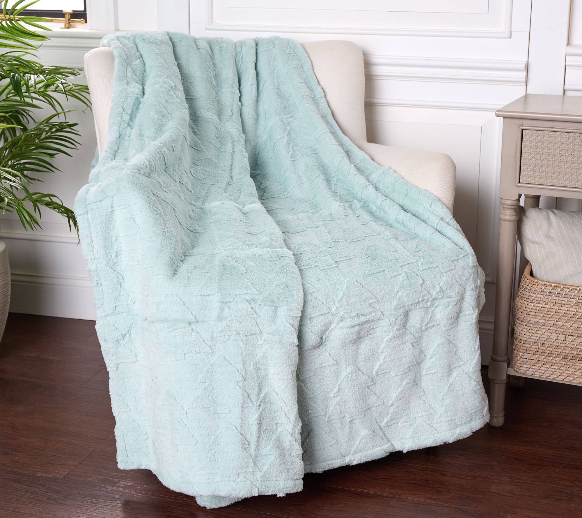 60x70 Carved Faux Fur Throw w/ Gift Ribbon by Kim Gravel