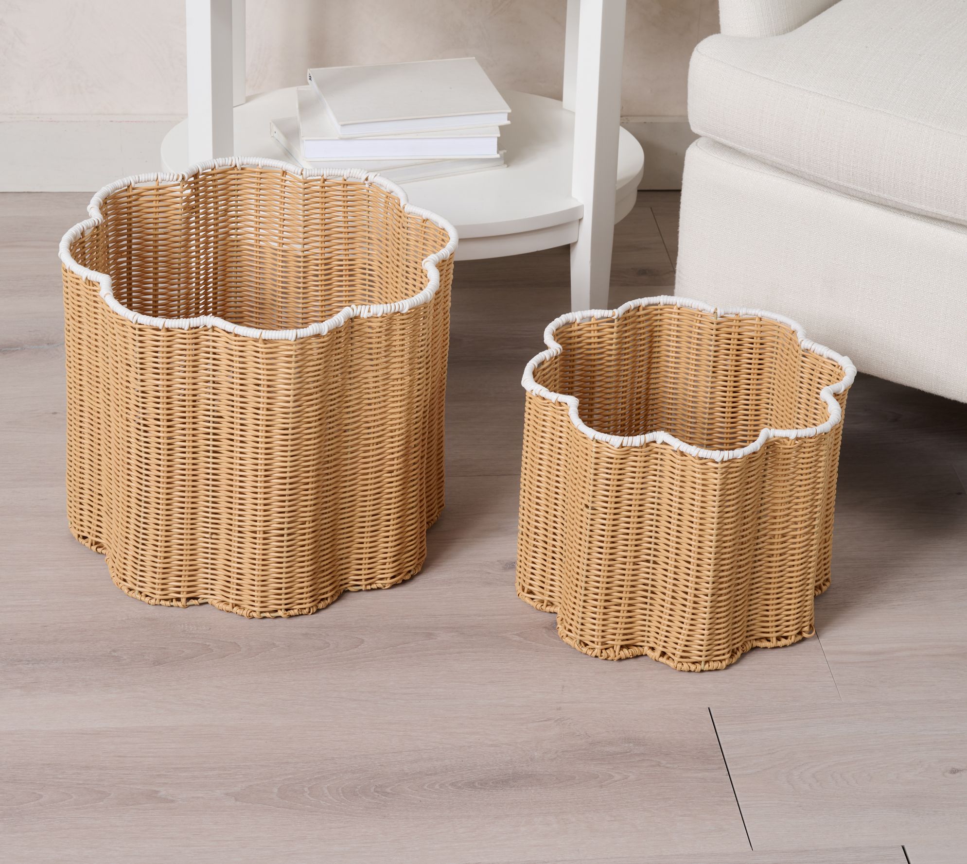 Home Reflections S/2 In/Outdoor Nesting Poly Rattan Basket