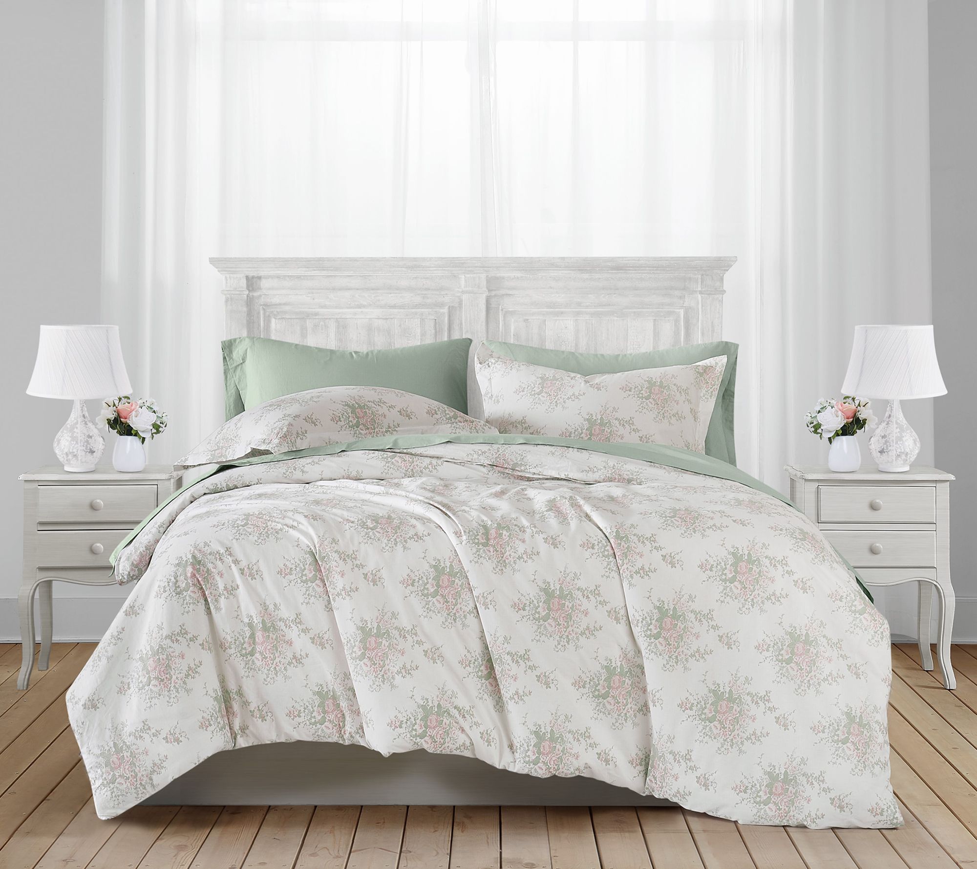 The Farmhouse by Rachel Ashwell English GardenComforter Set