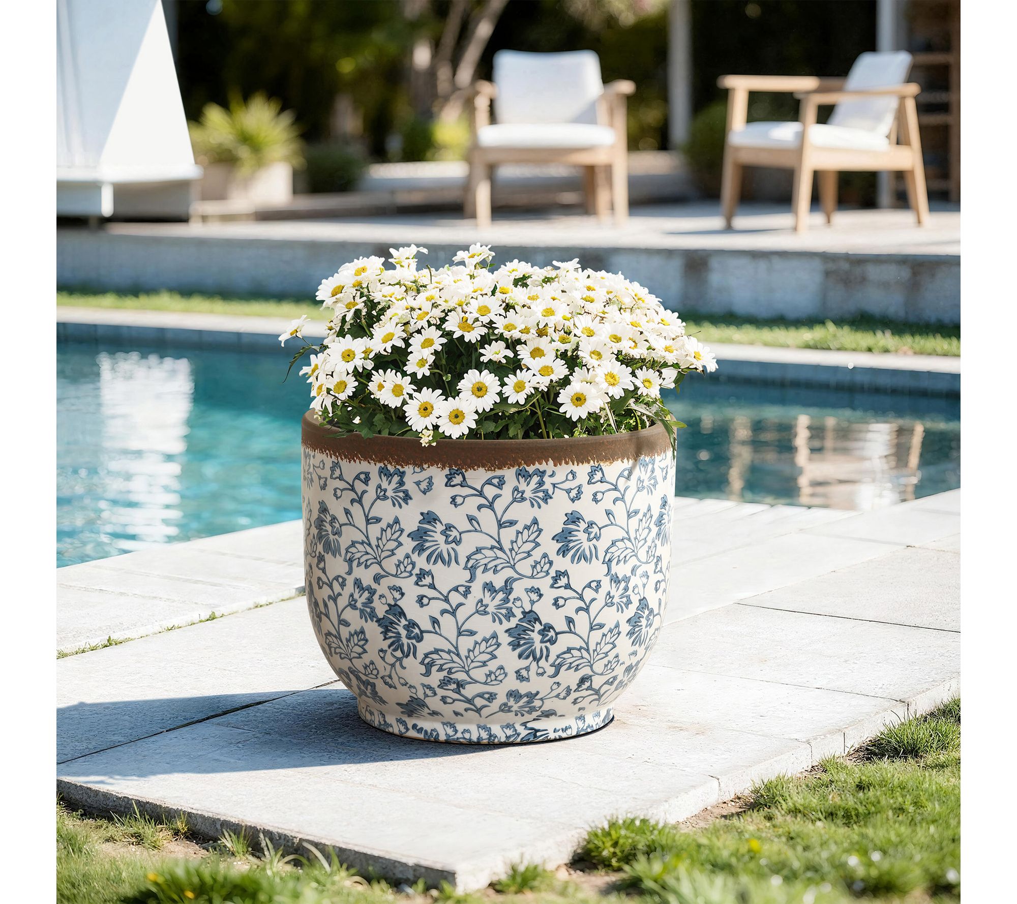 LuxenHome Blue Floral Ceramic Planter, 15.59" Round Pot