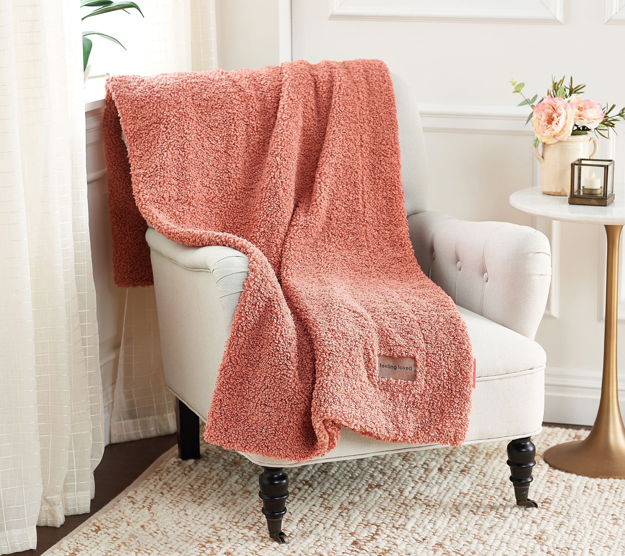 Pink teddy online throw