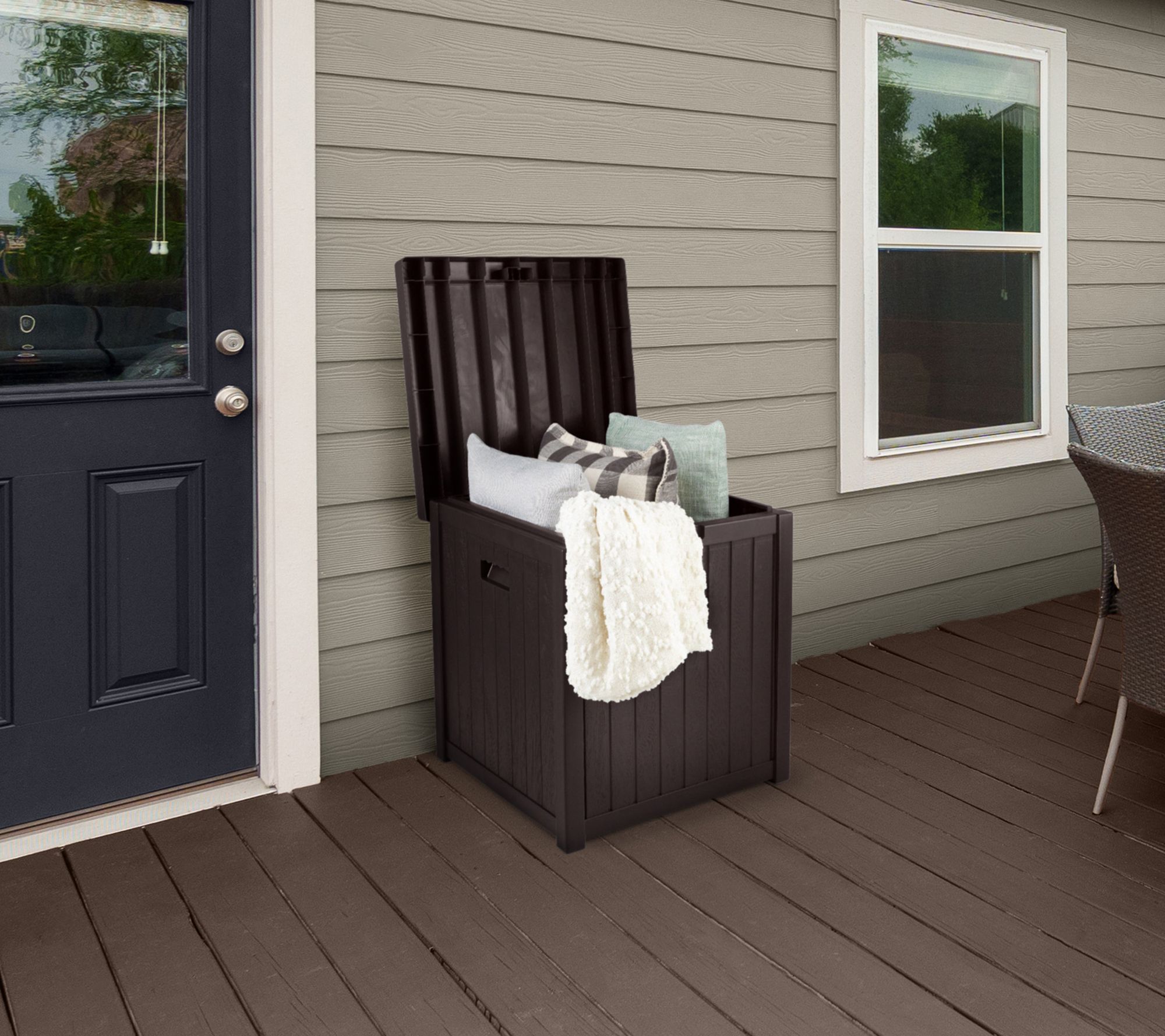 Pure Garden Storage Box- 50-Gallon Container for Patio Storage