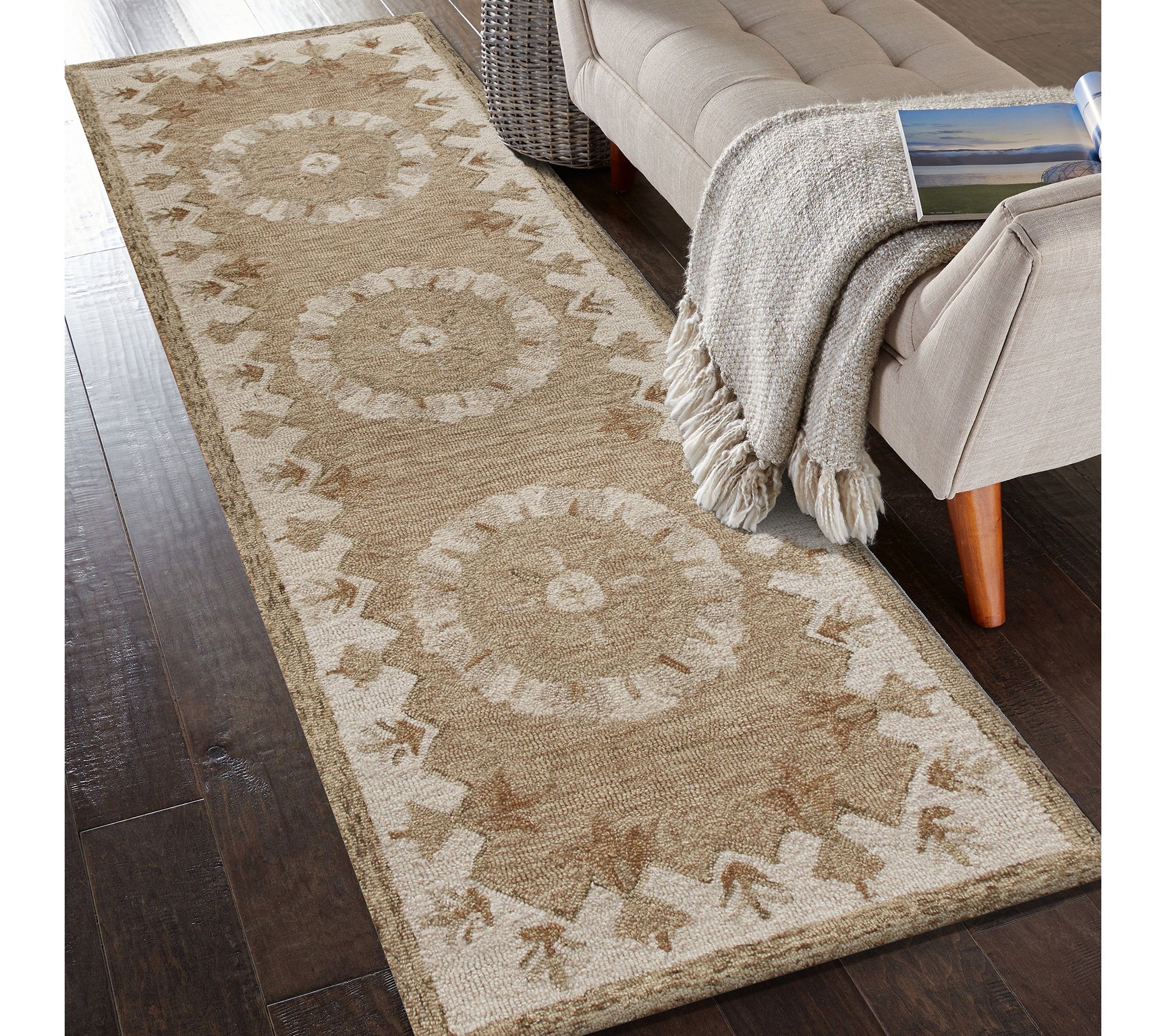 Ox Bay Beige Medallion Wool Runner Indoor Rug,2'3" x 6'9"
