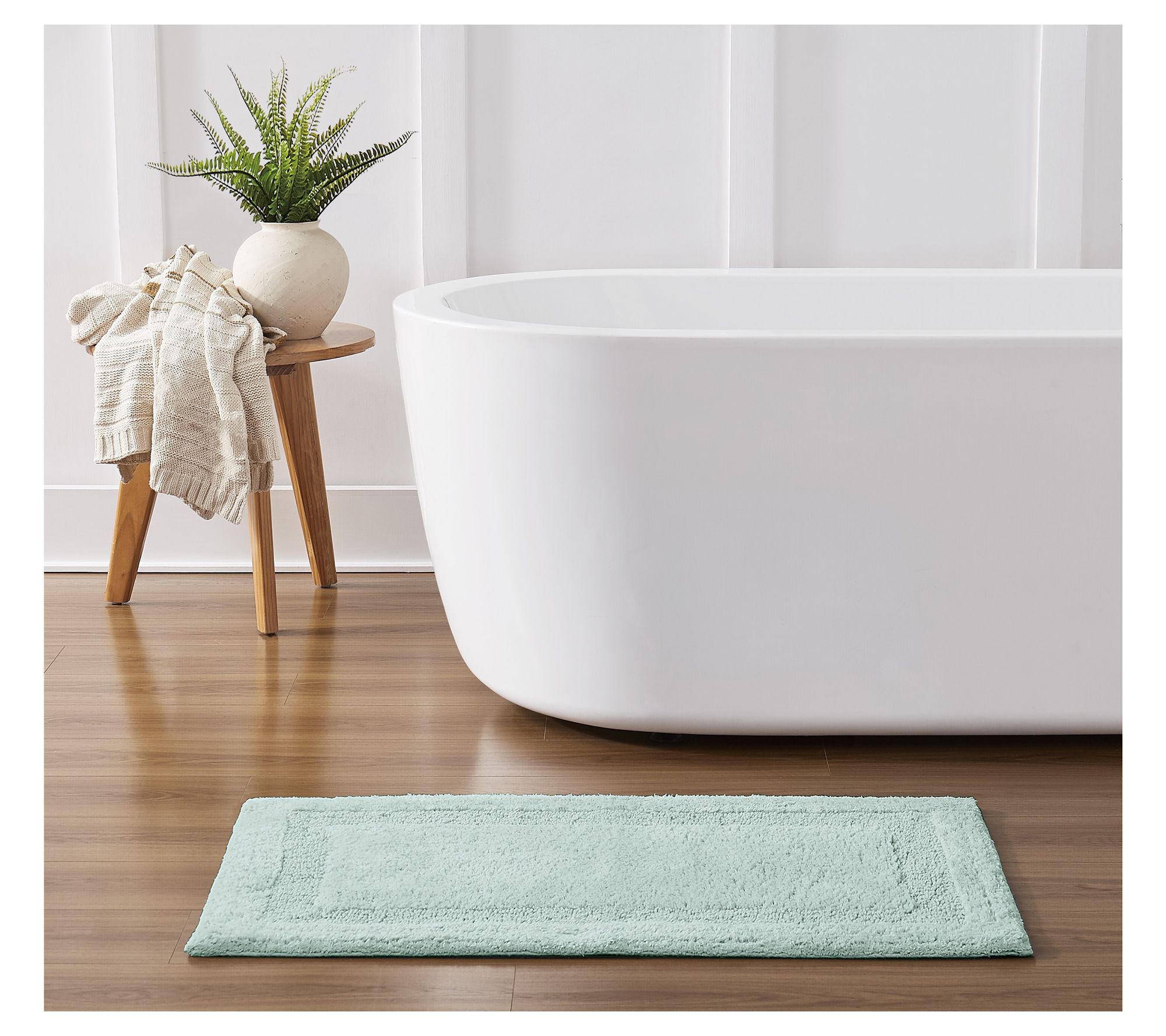 Royal Velvet Classic Cotton (24x40) Bath Rug