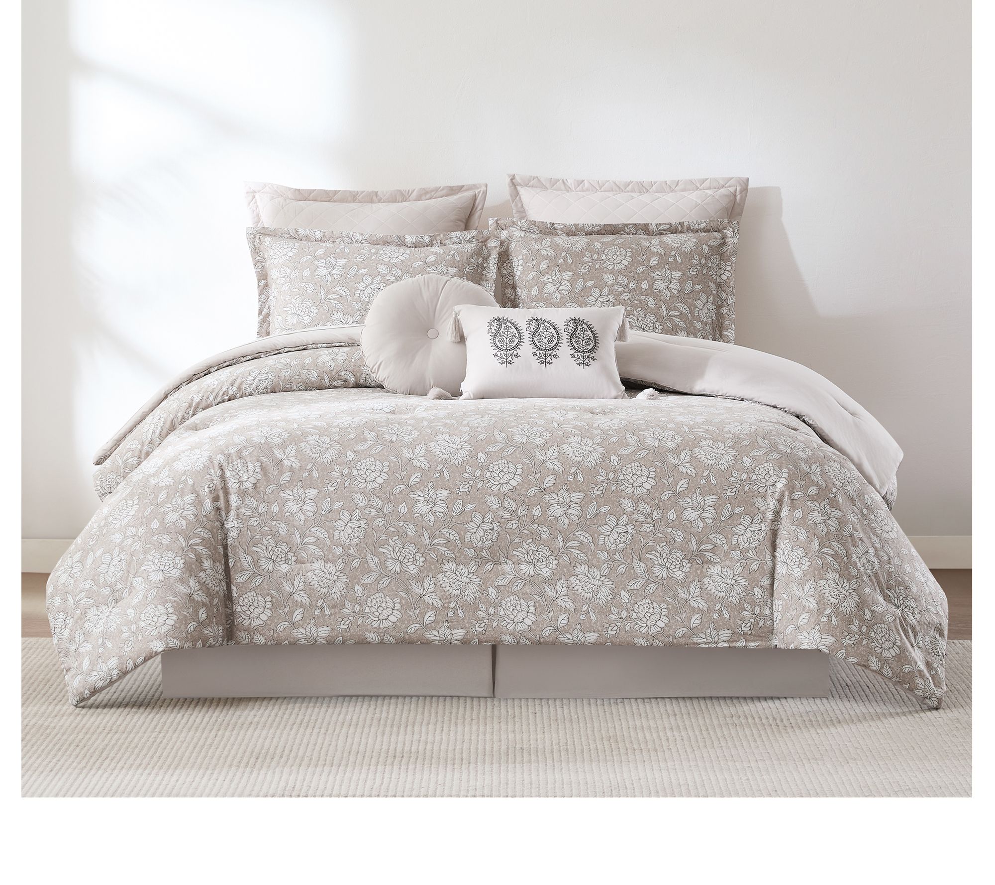 Lush Decor Zara Floral Block Cotton Comforter 8Pc Set King