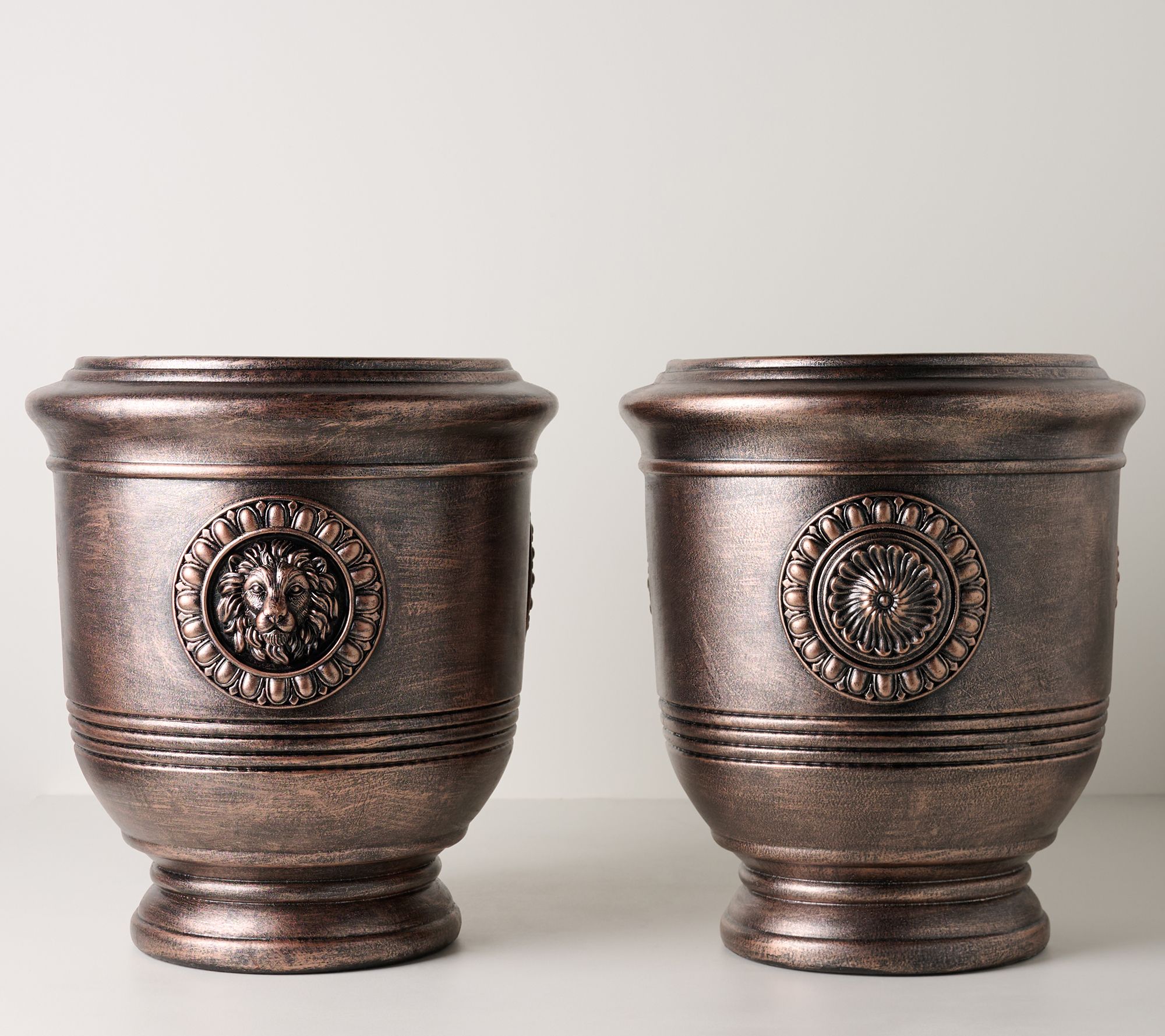 18" Decorative Indoor/Outdoor Medallion Planter by Kim Gravel