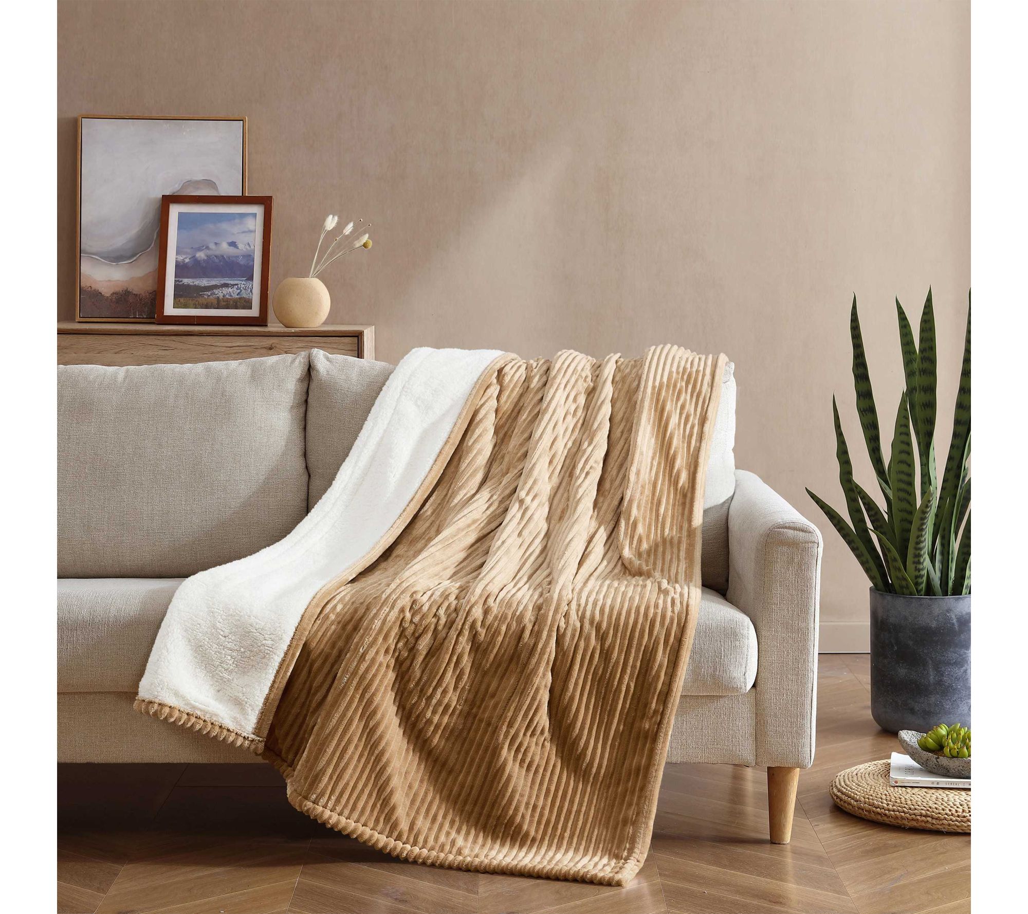 Eddie Bauer Mountain Valley Brown Plush Full Heated Blanket