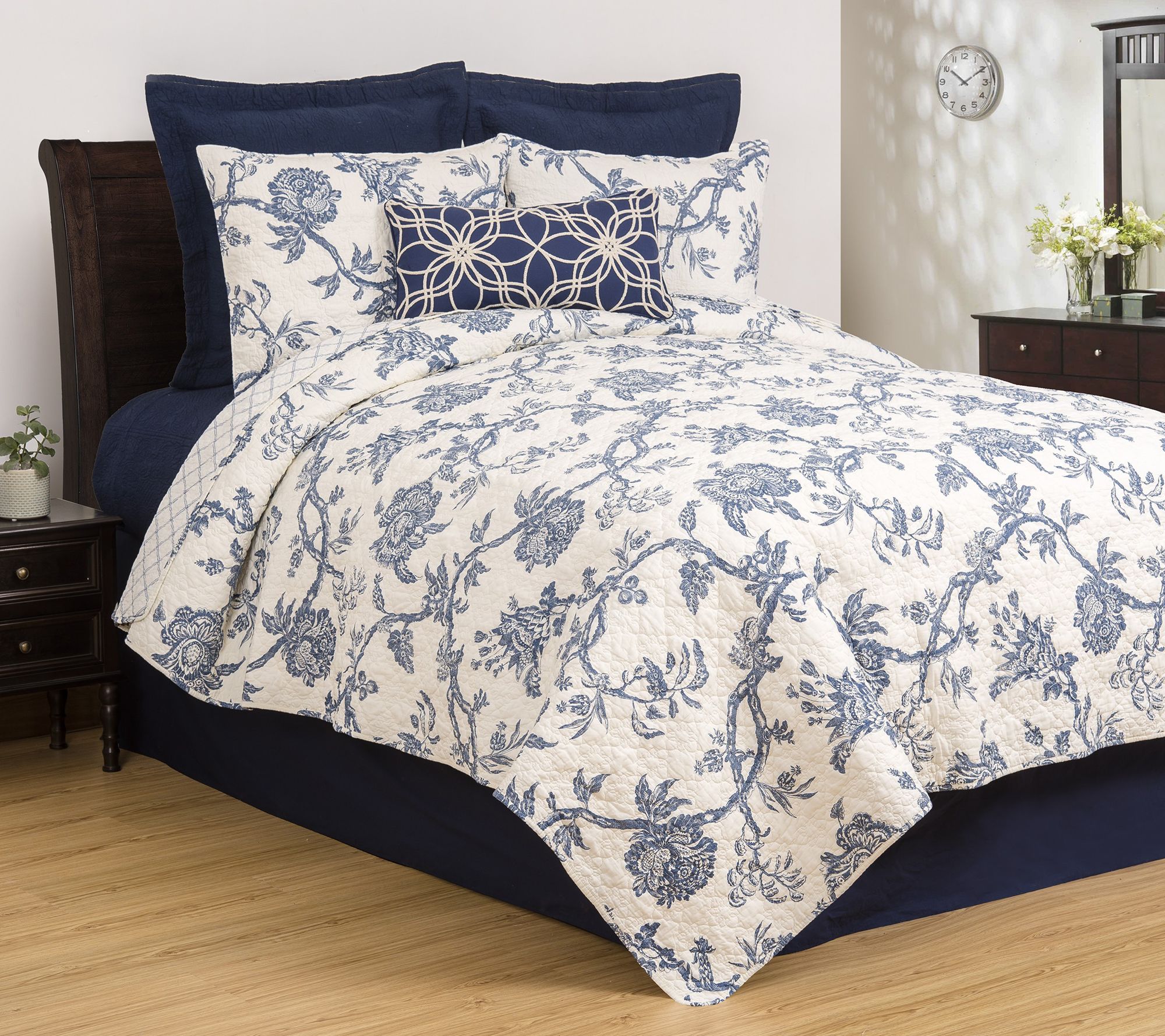 Arcadia King Quilt Set by Valerie