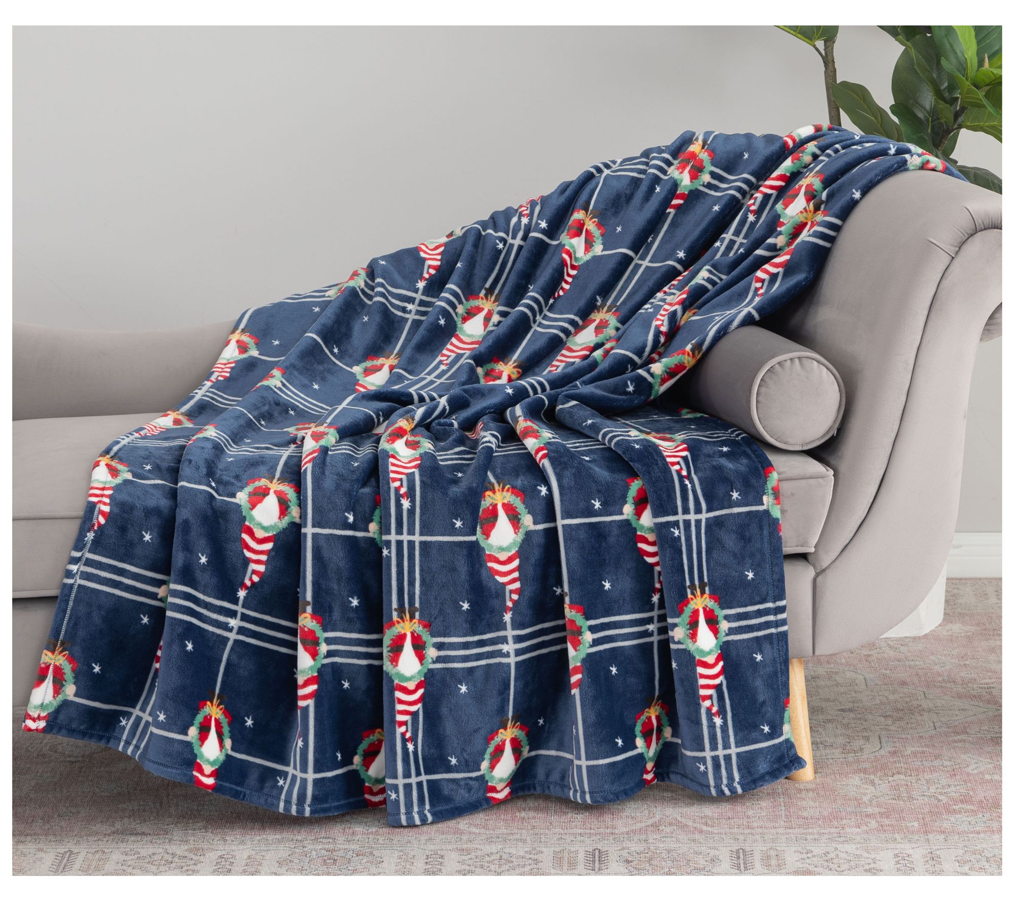 "As Is" Berkshire Whimsical Holiday 60x70 Plush Throw