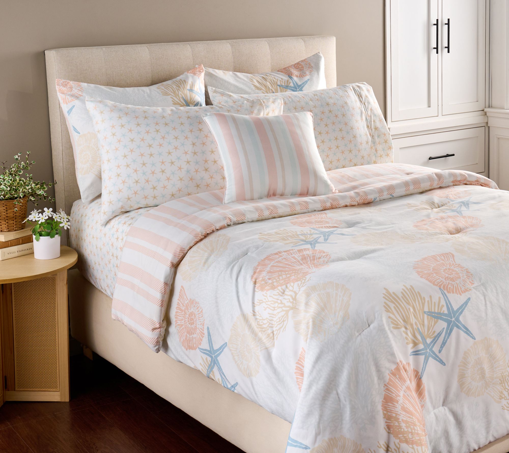 "As Is" Home Reflections Coastal 8pc Full Bedding Set