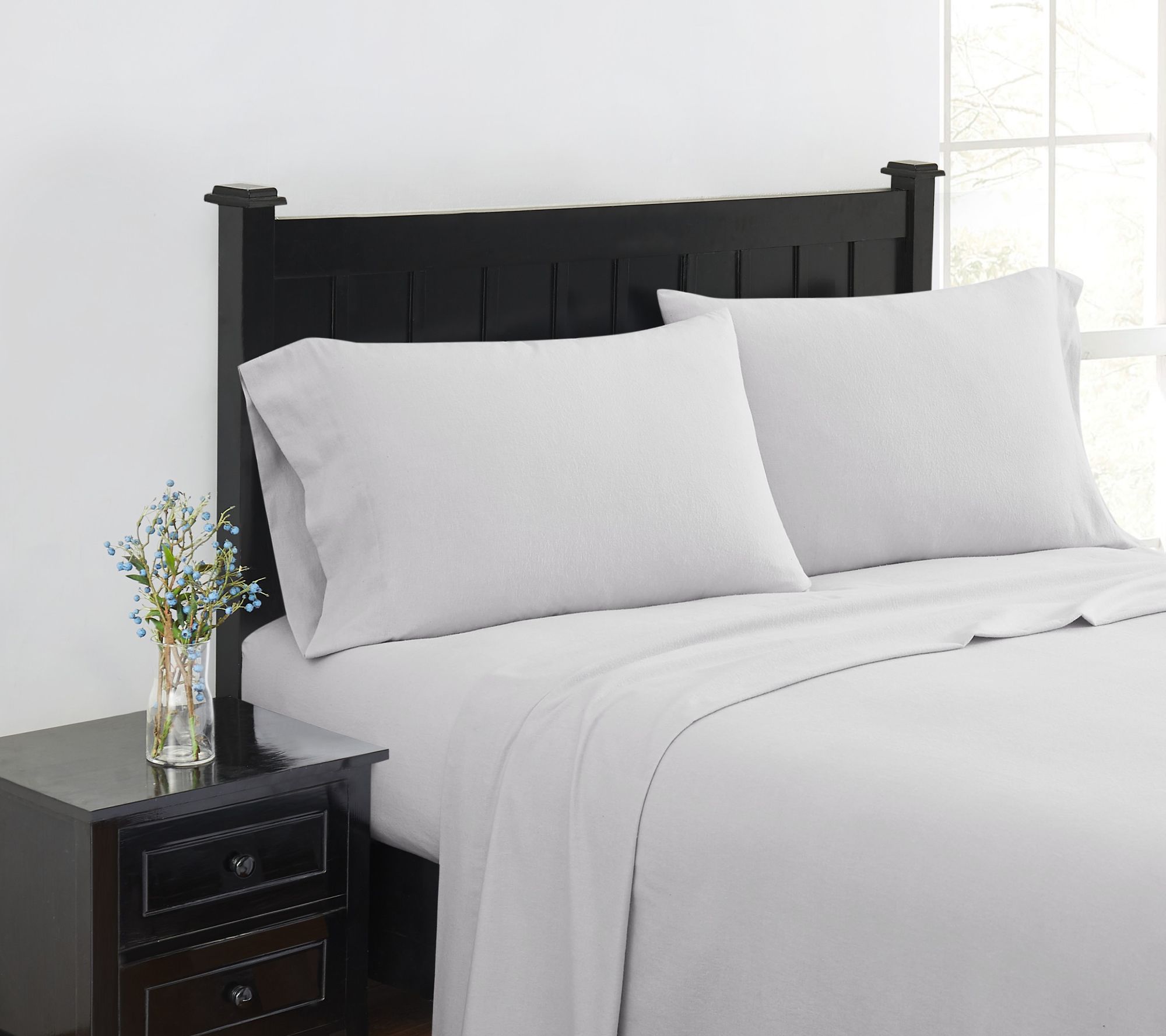 London Fog Solid Flannel 3 Piece Full Sheet Set