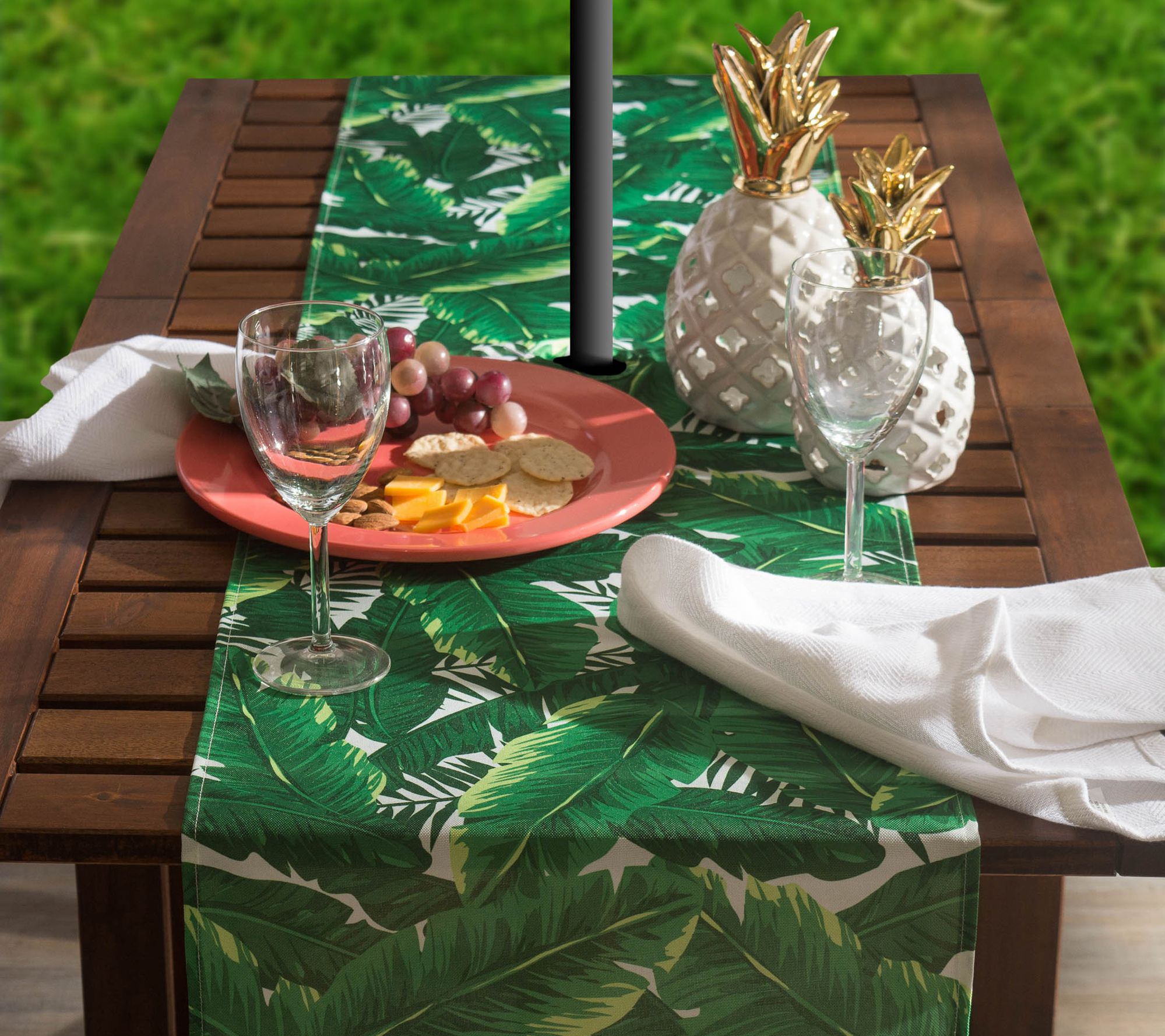 Design Imports Leaf Outdoor Table Runner w/Zip14" x 108"