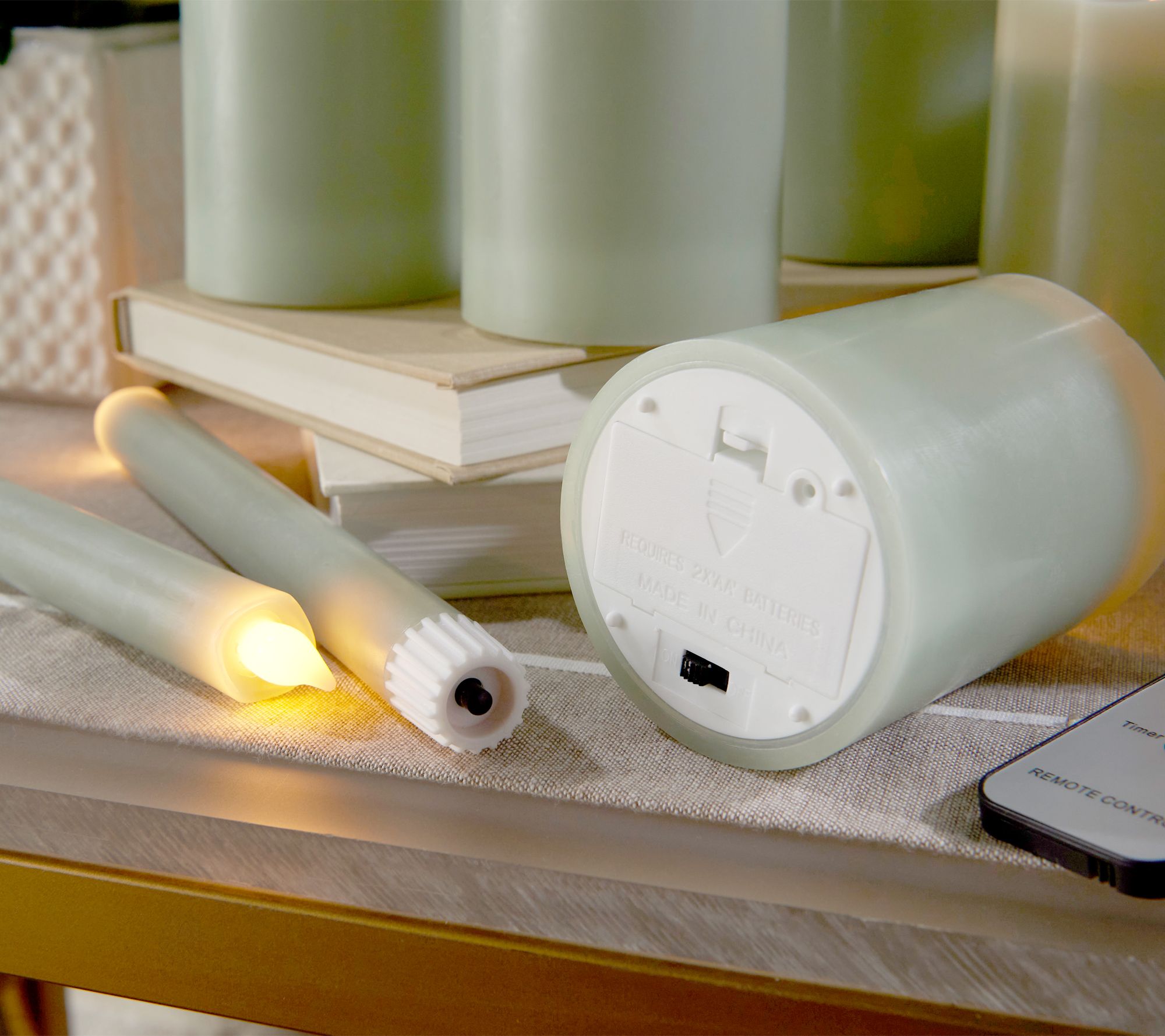 "As Is" Home Reflections 12 pc Ultimate Flameless Candle Set