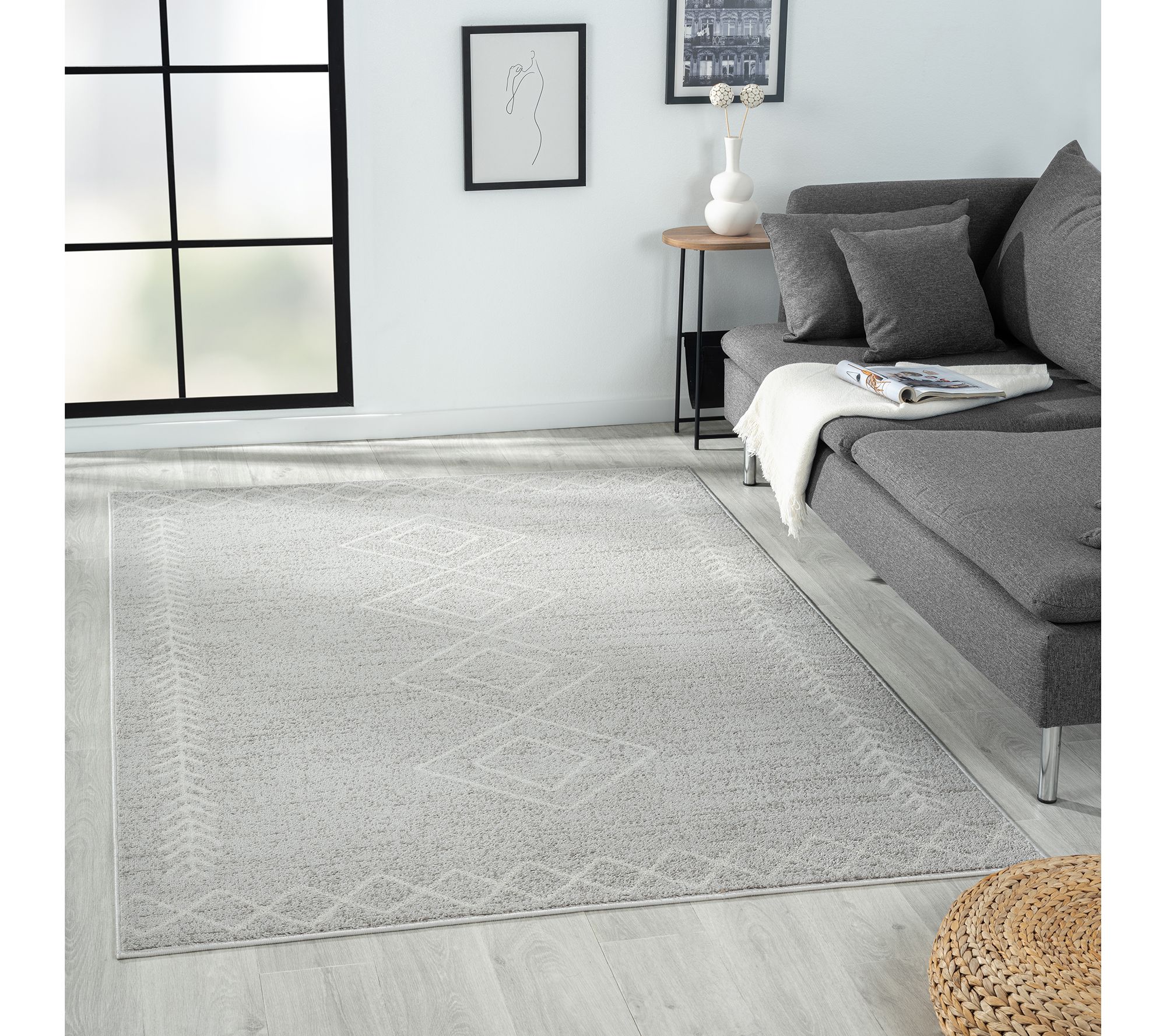 Ox Bay Modern Geometric Performance Indoor 5' x7' Rug