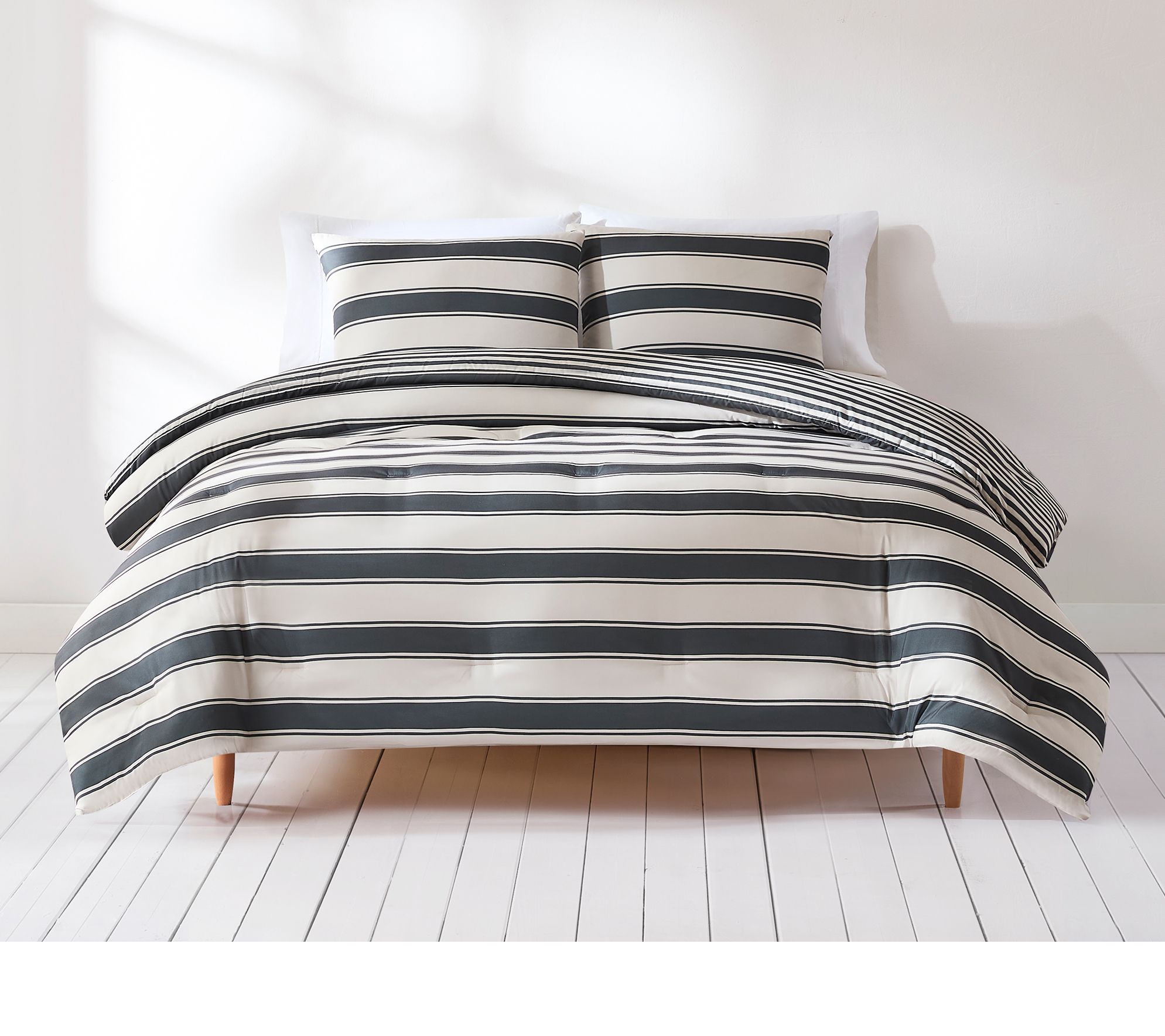 Lush Decor Gale Cabana Stripe Comforter 3-PieceSet Full/Quee