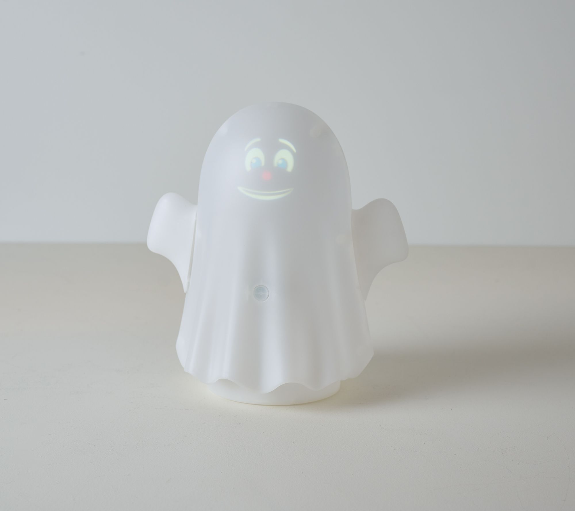 10" Animated Talking Ghost by Mindscope