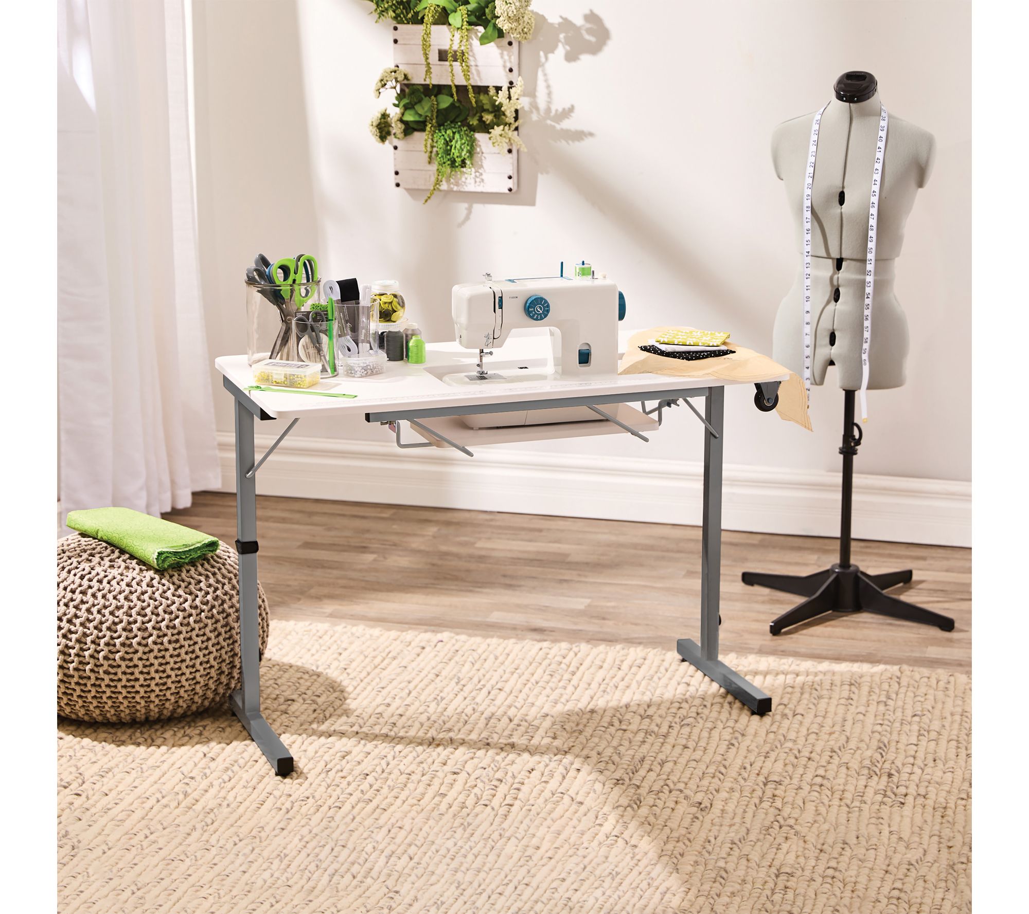 SEW READY ROLLAWAY II SEWING TABLE BLACK / WHITE