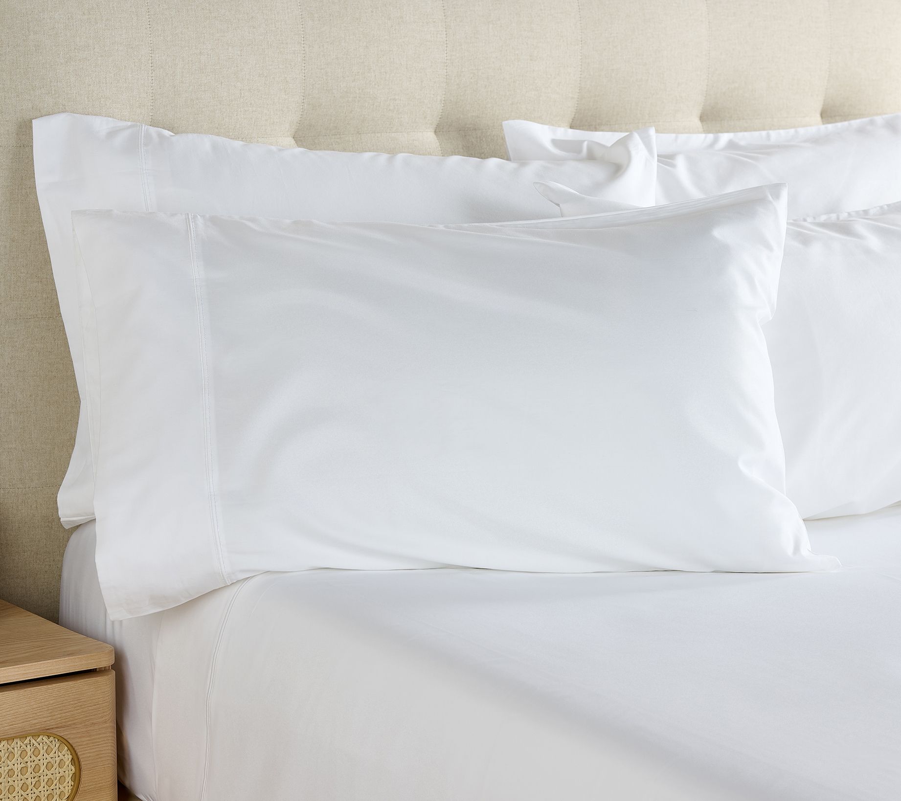 "As Is" W by Wamsutta 400TC 100% Cotton Sheets & Extra Cases- Cal King