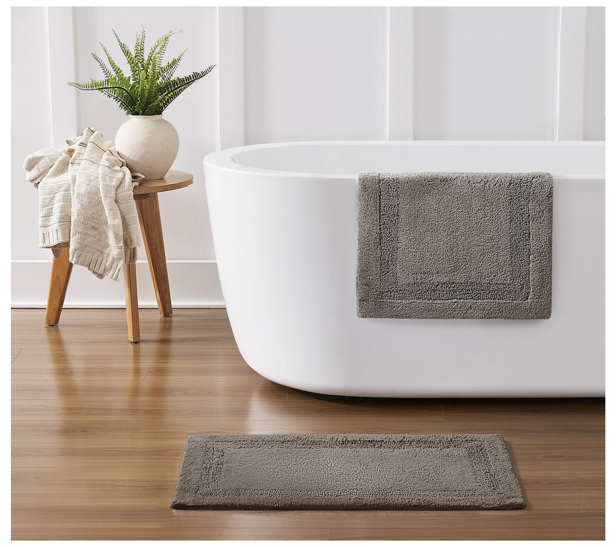 Royal Velvet Classic Cotton Set of 2 (17x24) Bath Rug