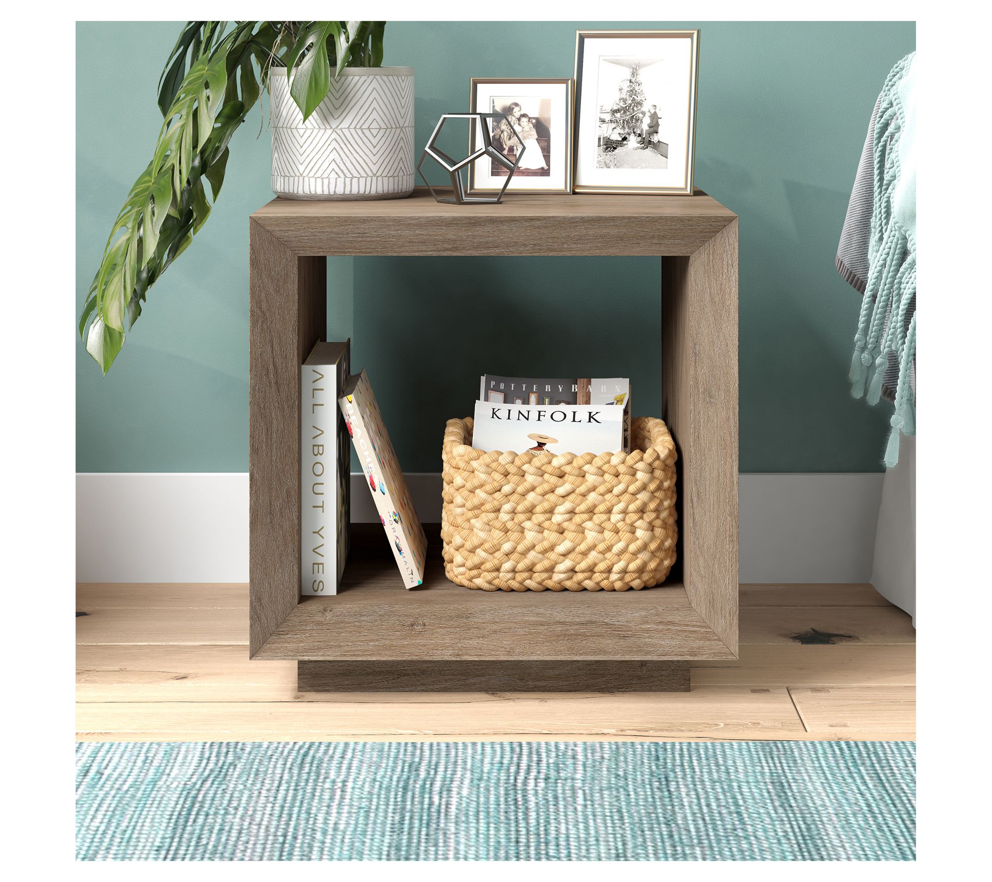 Hudson&Canal Tannen 22" Wide Rectangular Side Table