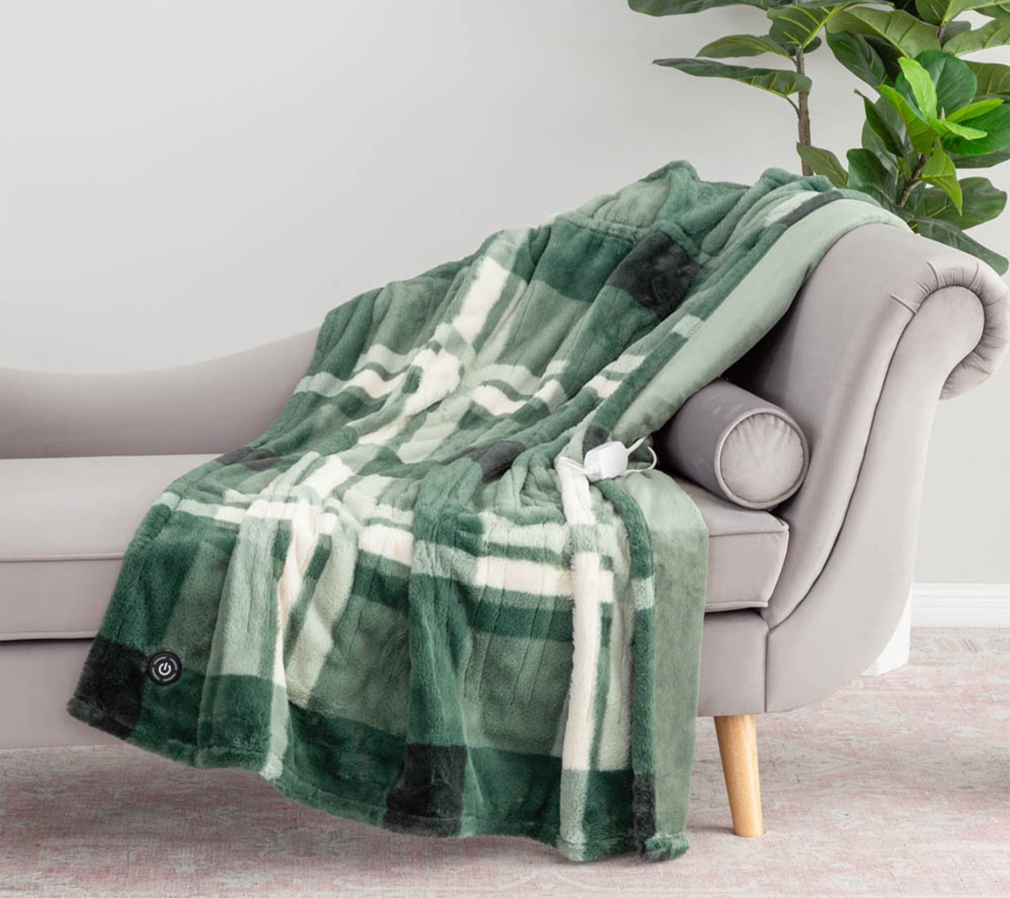 Berkshire Blanket & Home Faux Fur VelvetLoft Heated Throw