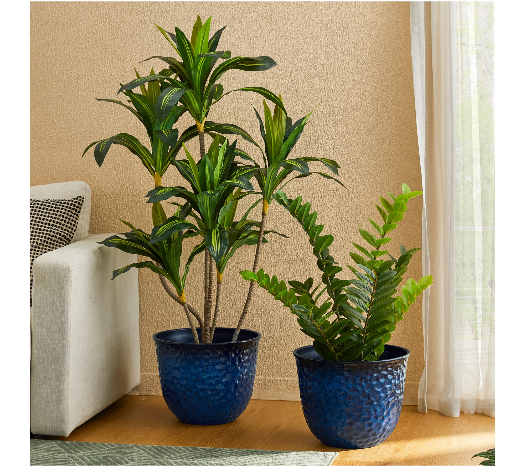 Glitzhome 15" S/2 Honeycomb Textured Faux Ceramic Pot Planters