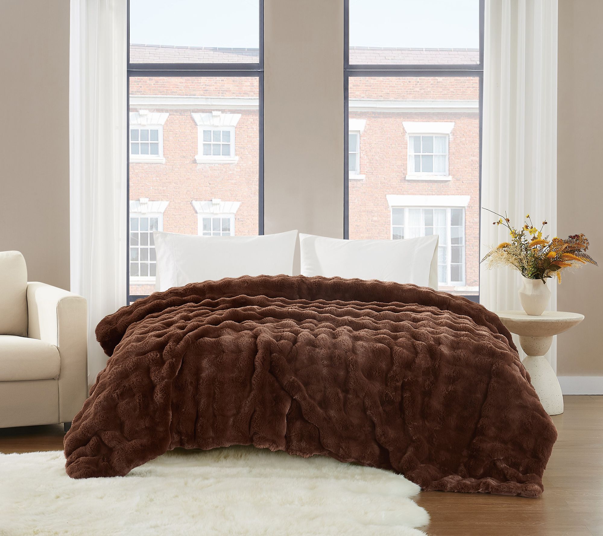 Brooklyn Loom Bubble Faux Fur Full/Queen Blanket