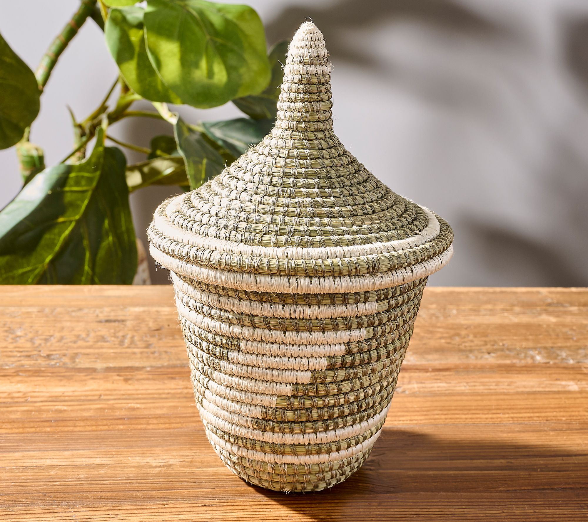 KAZI Hand-Crafted Medium Woven Friendship Basket