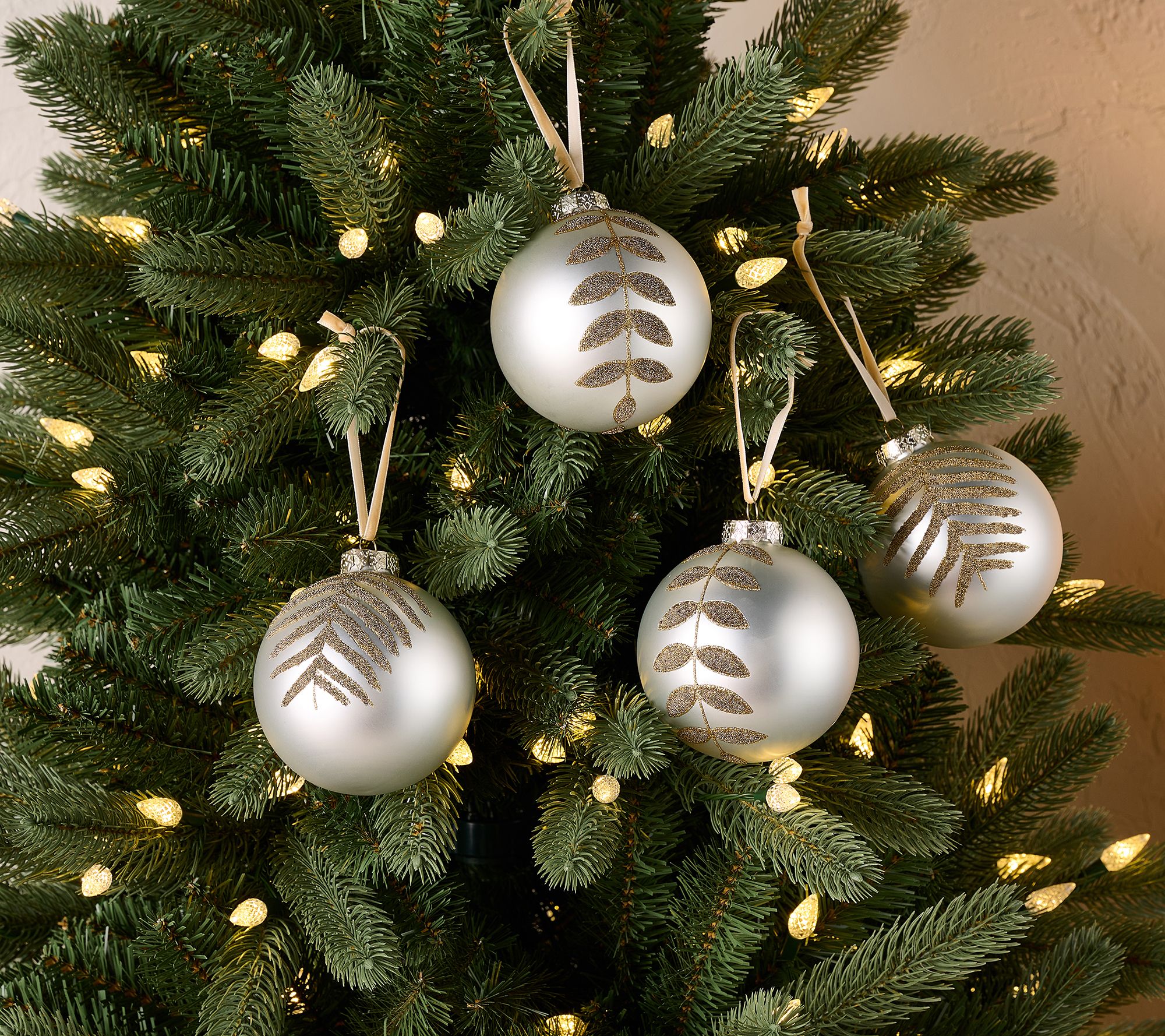 "As Is" Mrs. H by Dee Hilfiger Set of 4 Hand Beaded Glass Ornaments