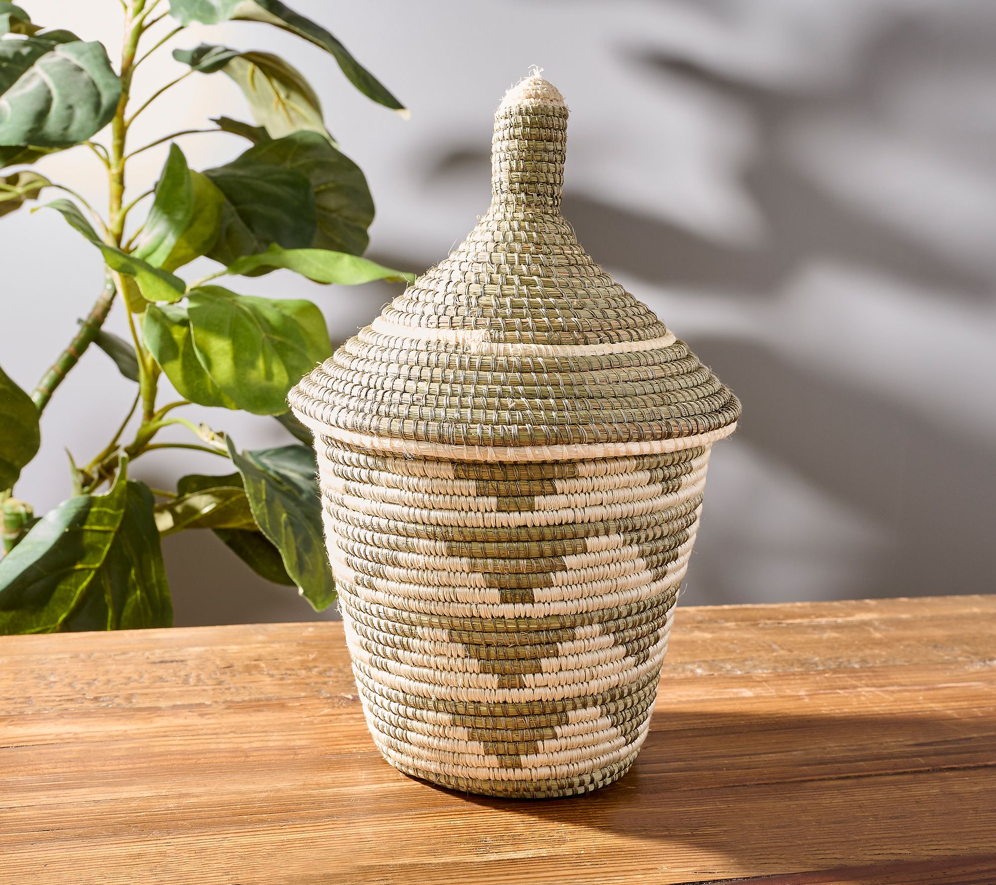 KAZI Hand-Crafted Large Woven Friendship Basket