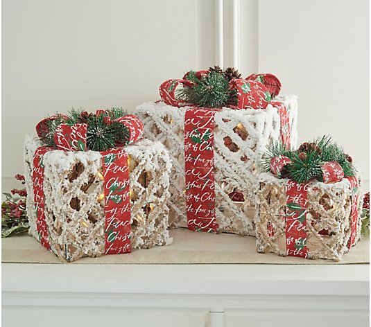 3-Piece Illuminated Gift Boxes with Ribbon and Pine by Valerie