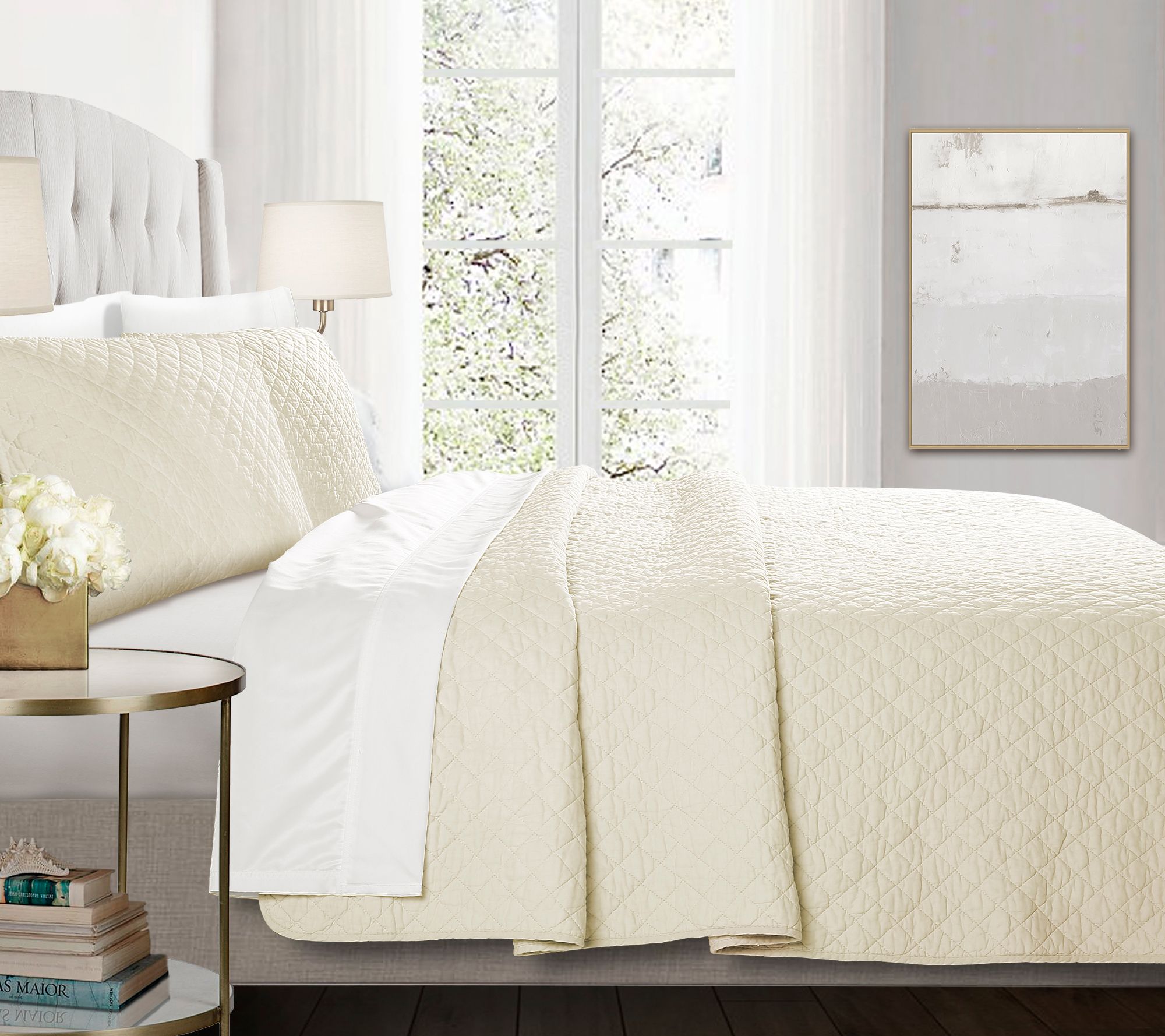 Ava Diamond Oversized 3-Piece King Quilt Set byLush Decor