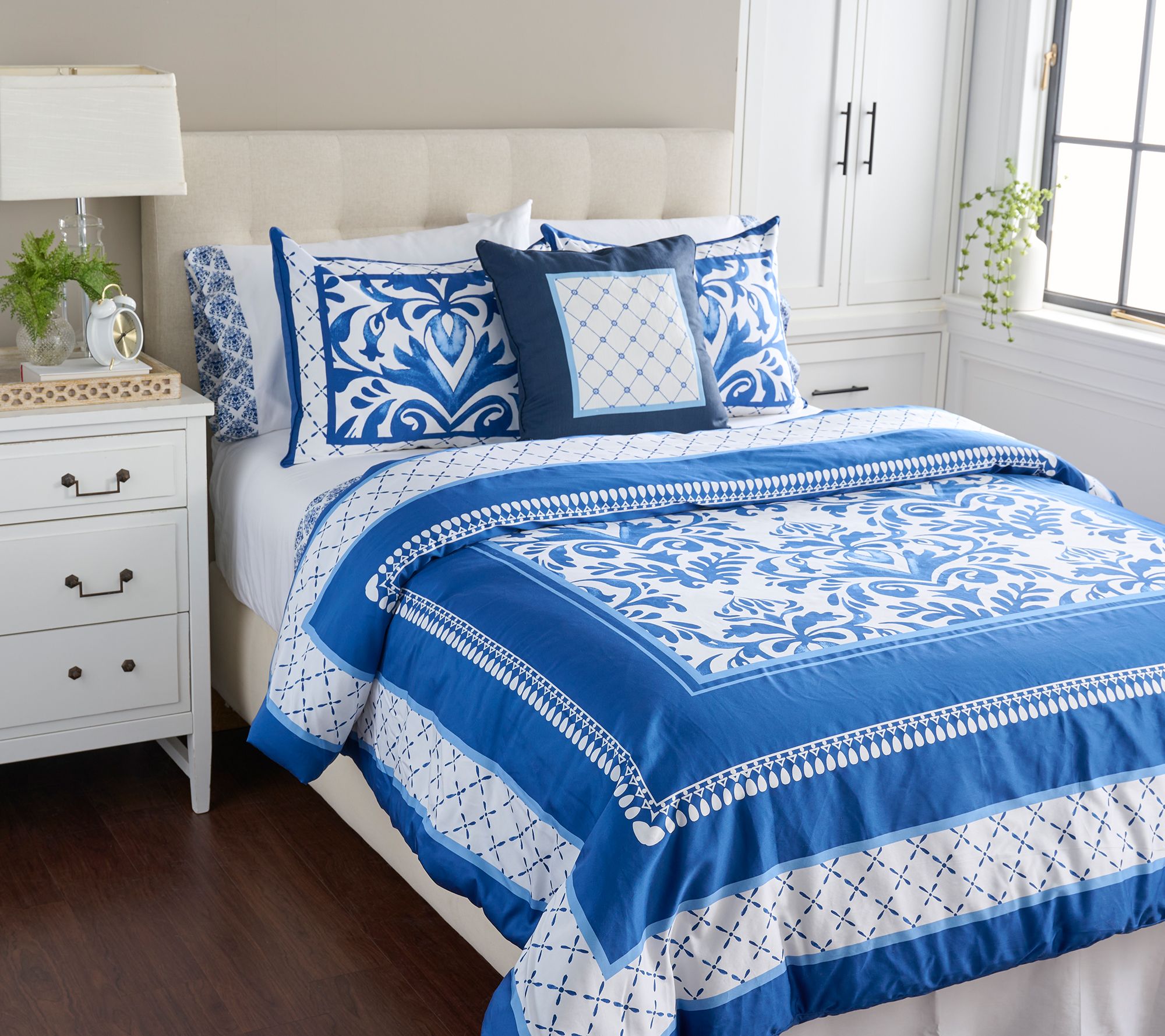 Hotel du Cobb 300TC Cotton Sateen Printed 4pc Comforter Set - King