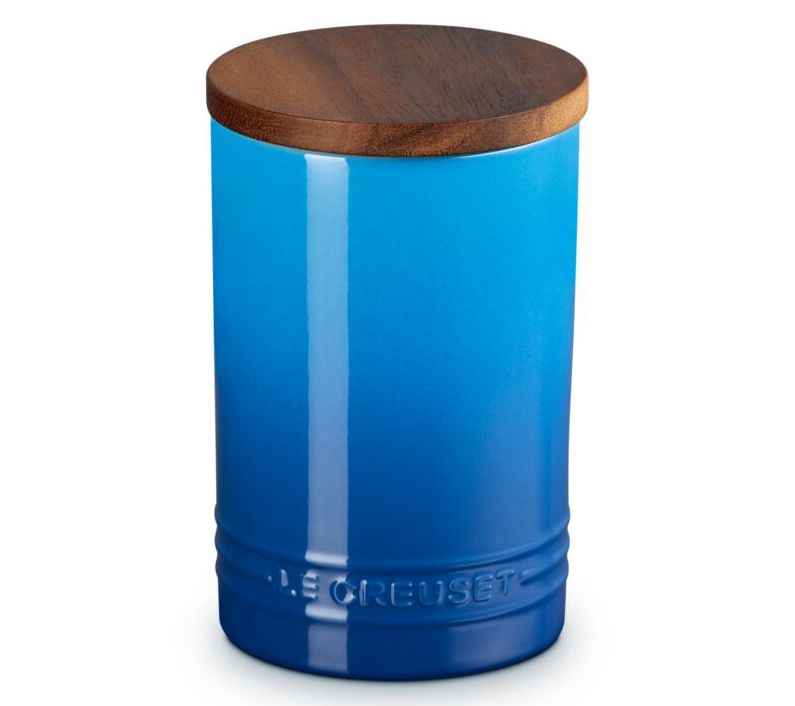 Le Creuset 26 oz. Signature Canister with Wood Lid