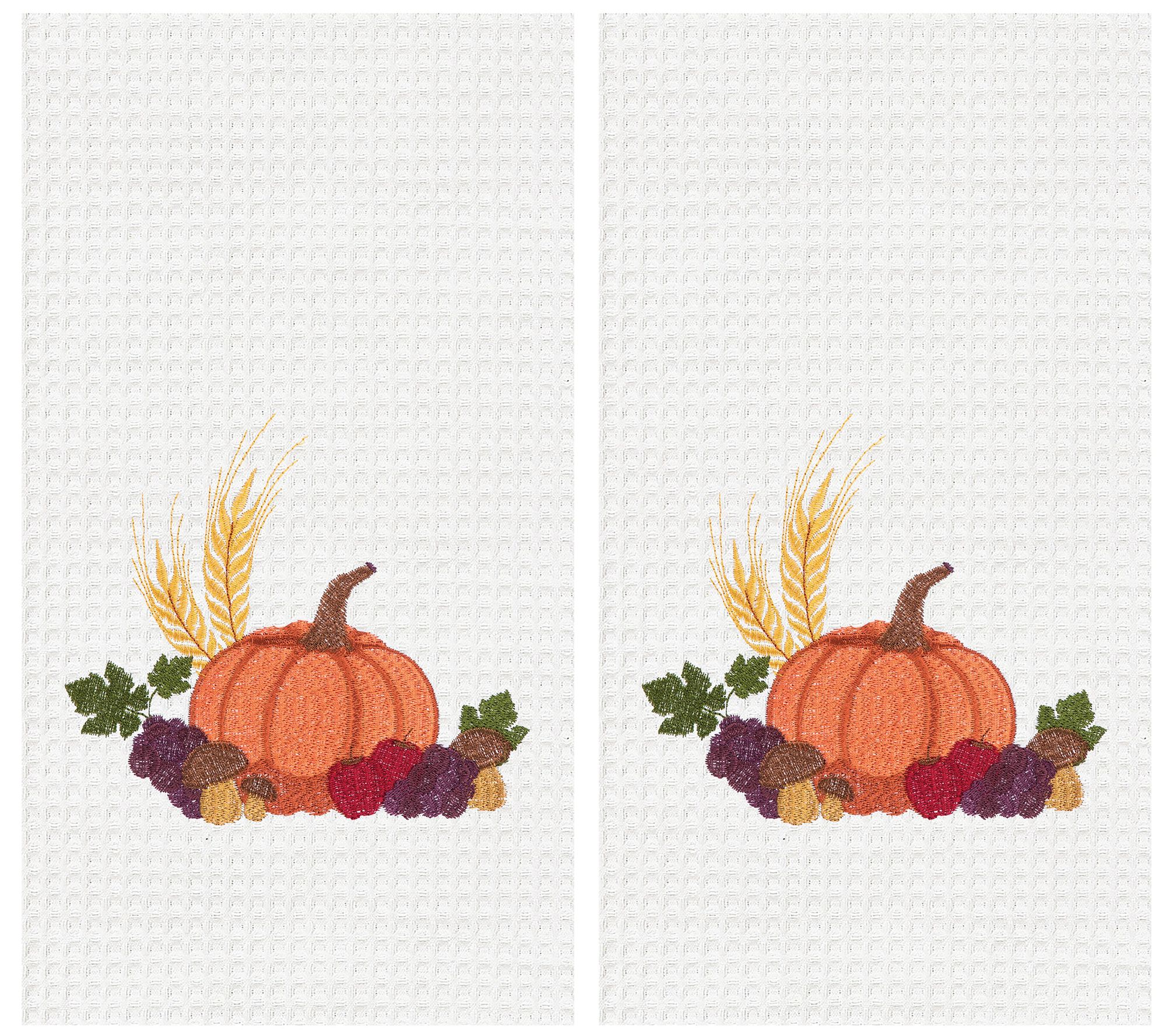 Set of 2 Plaid Pumpkin Bathroom Hand Towels with Autumn Motif 