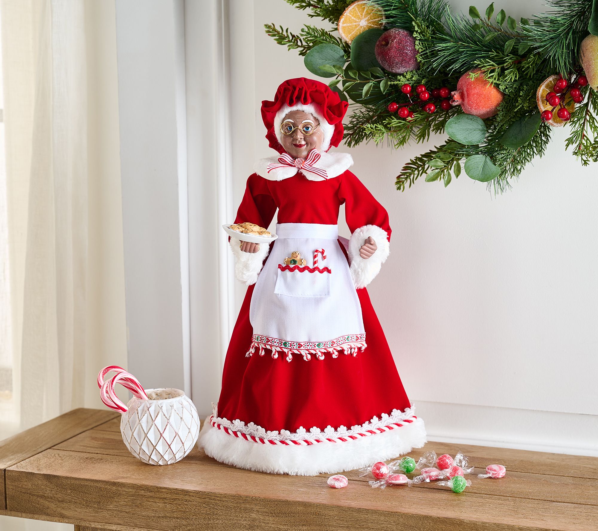 18" Baking Mrs. Claus with Cookies by Valerie