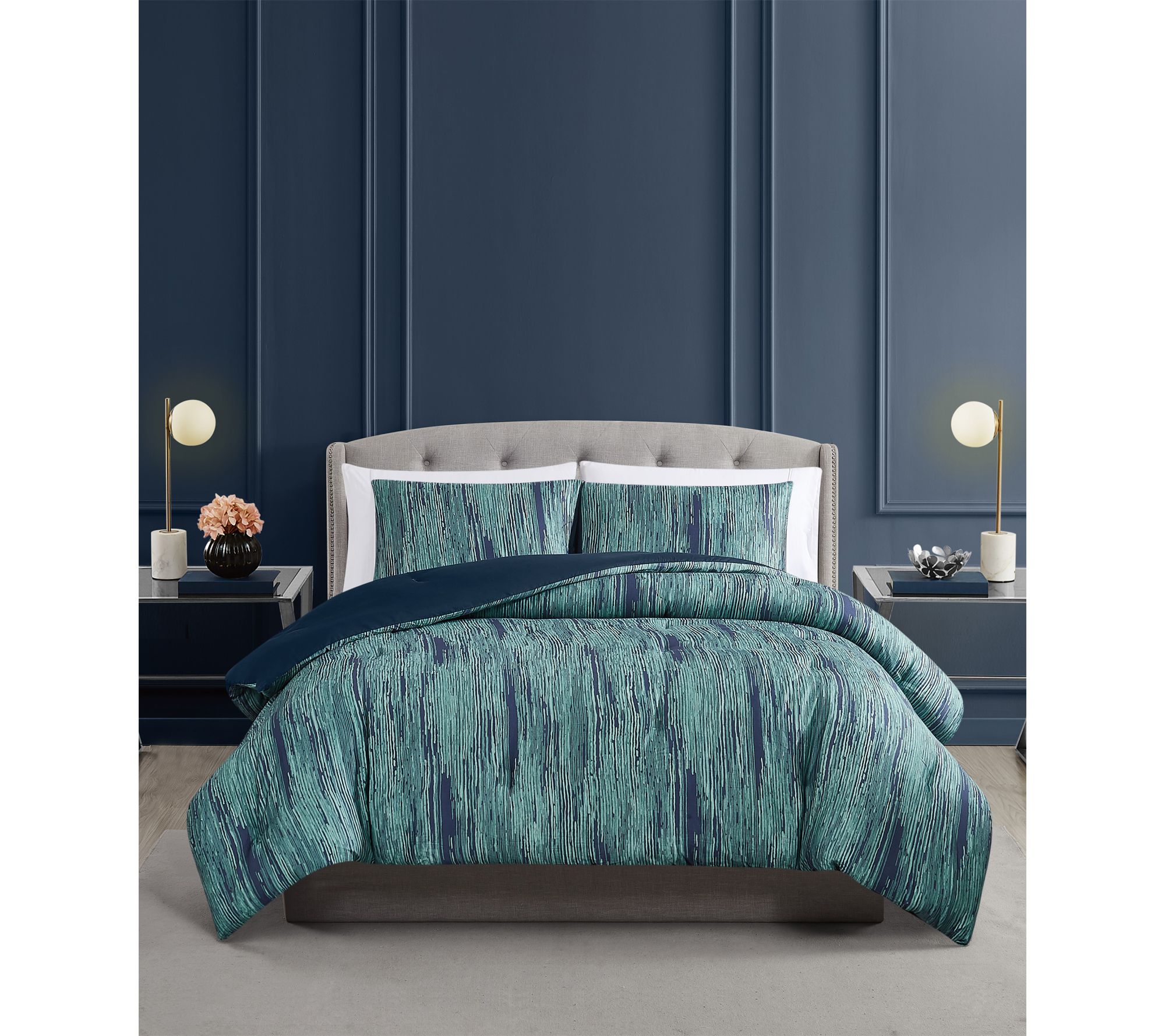 Vince Camuto Li nework Stripe 3 Piece Full/Que en Duvet Set