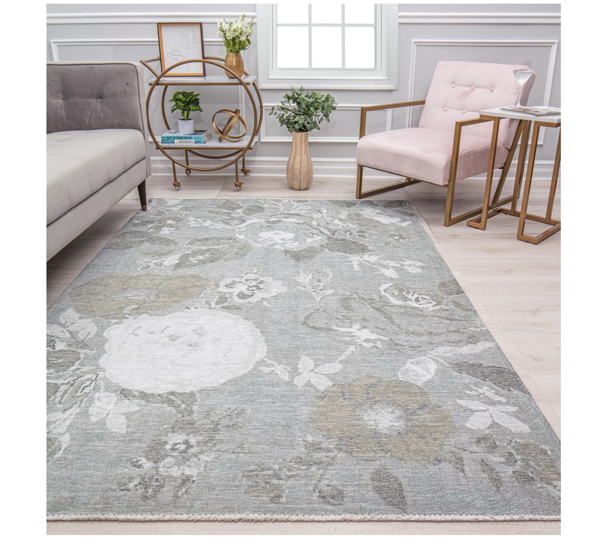 Isaac Mizrahi Serafina Blossoming Beauty 2' x 8 ' Runner