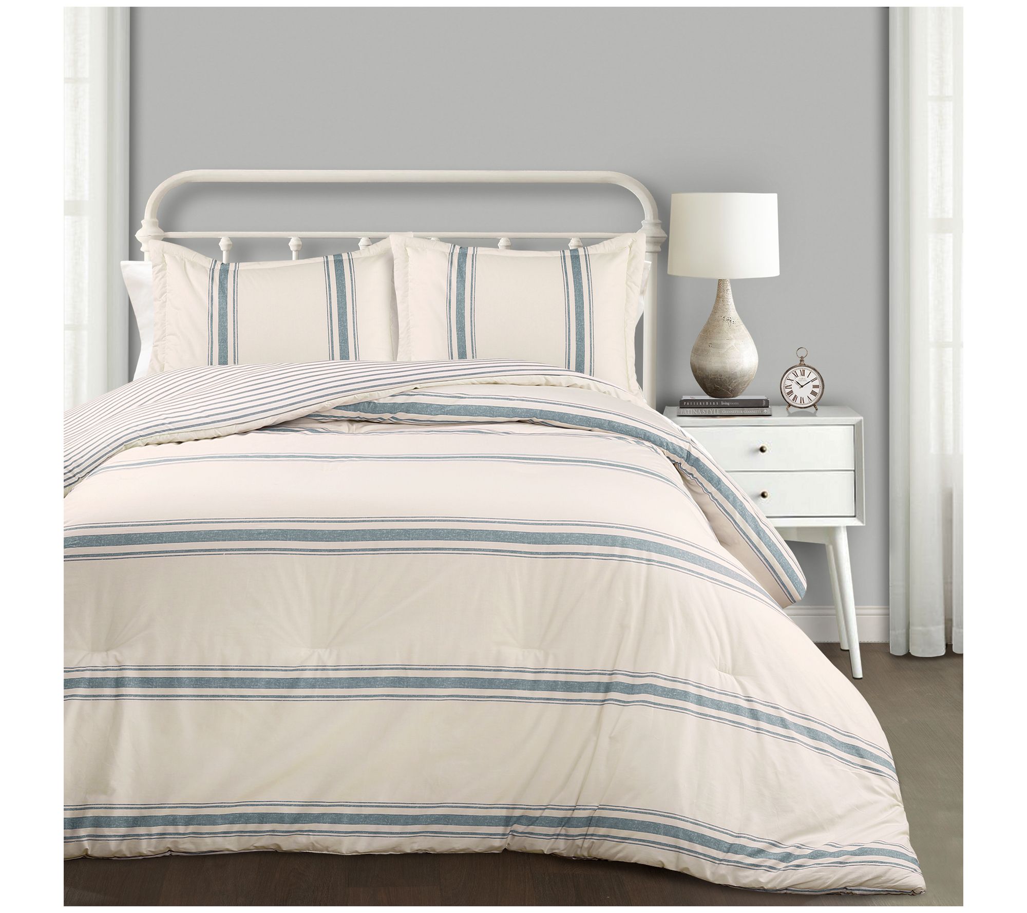 Lush Decor Farmhouse Stripe Comforter 3-Piece California King