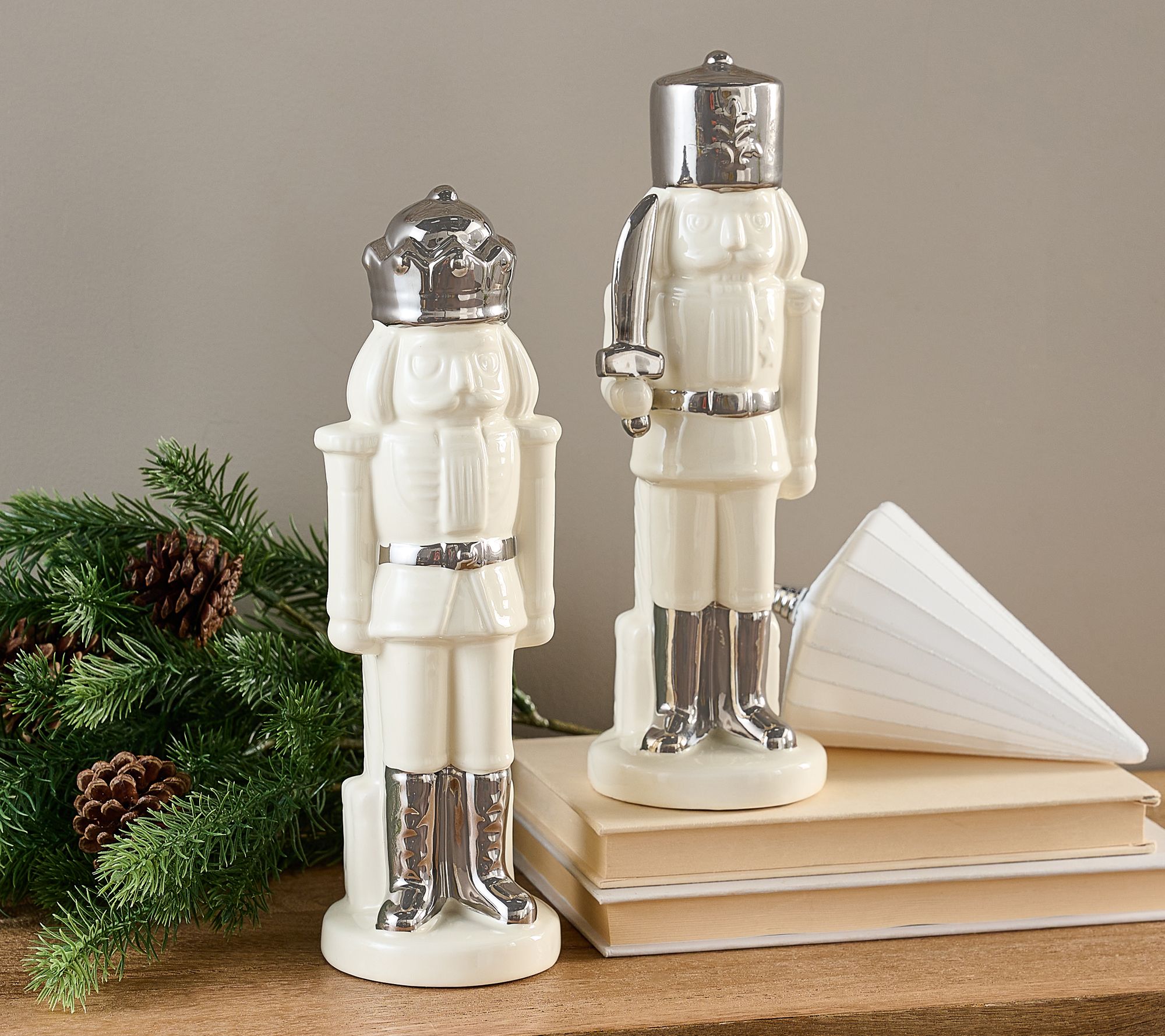 Home Reflections Set of 2 Porcelain Nutcrackers