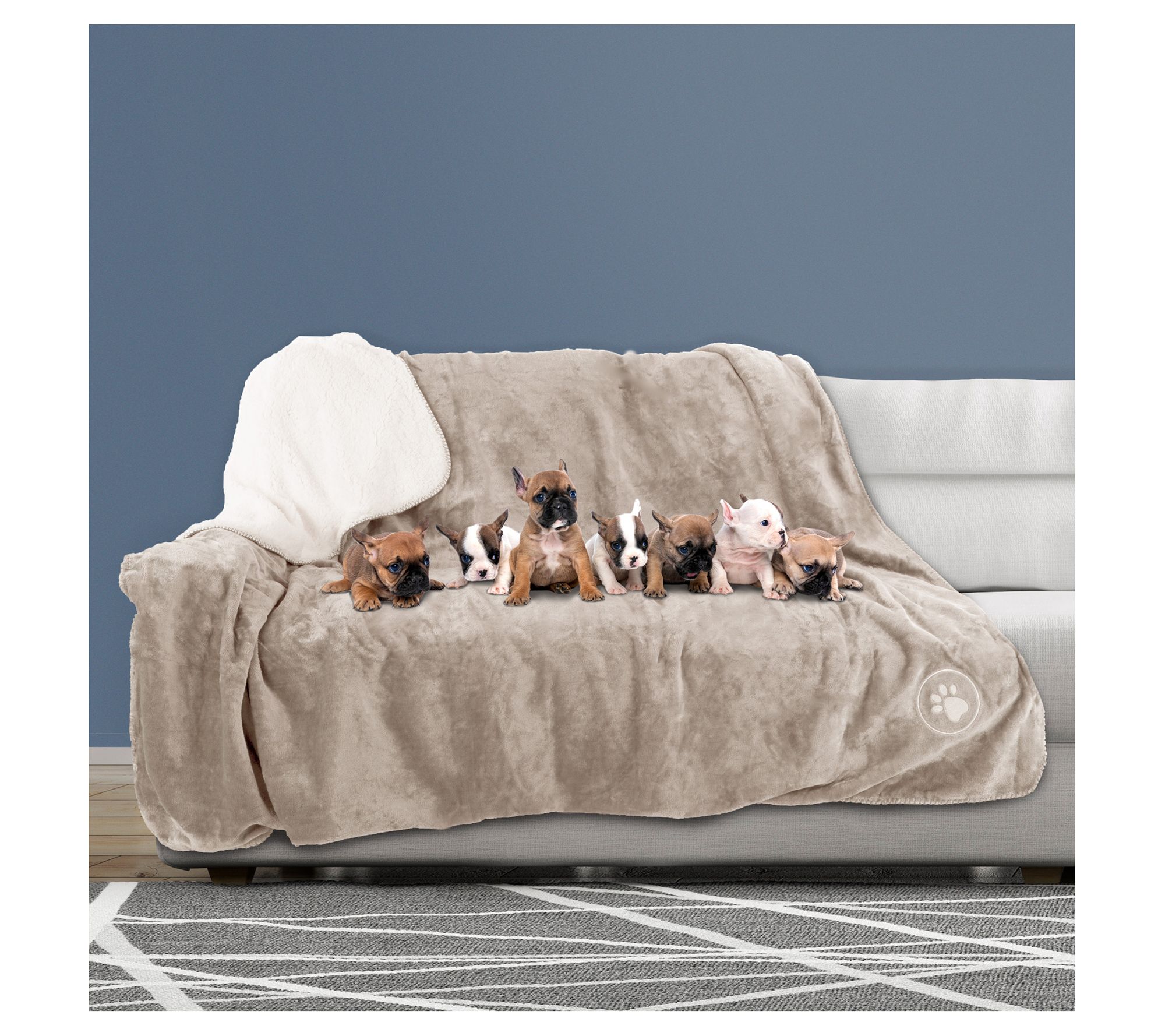 Petmaker Waterproof 60 x 70 Reversible Sherpa Pet Blanket