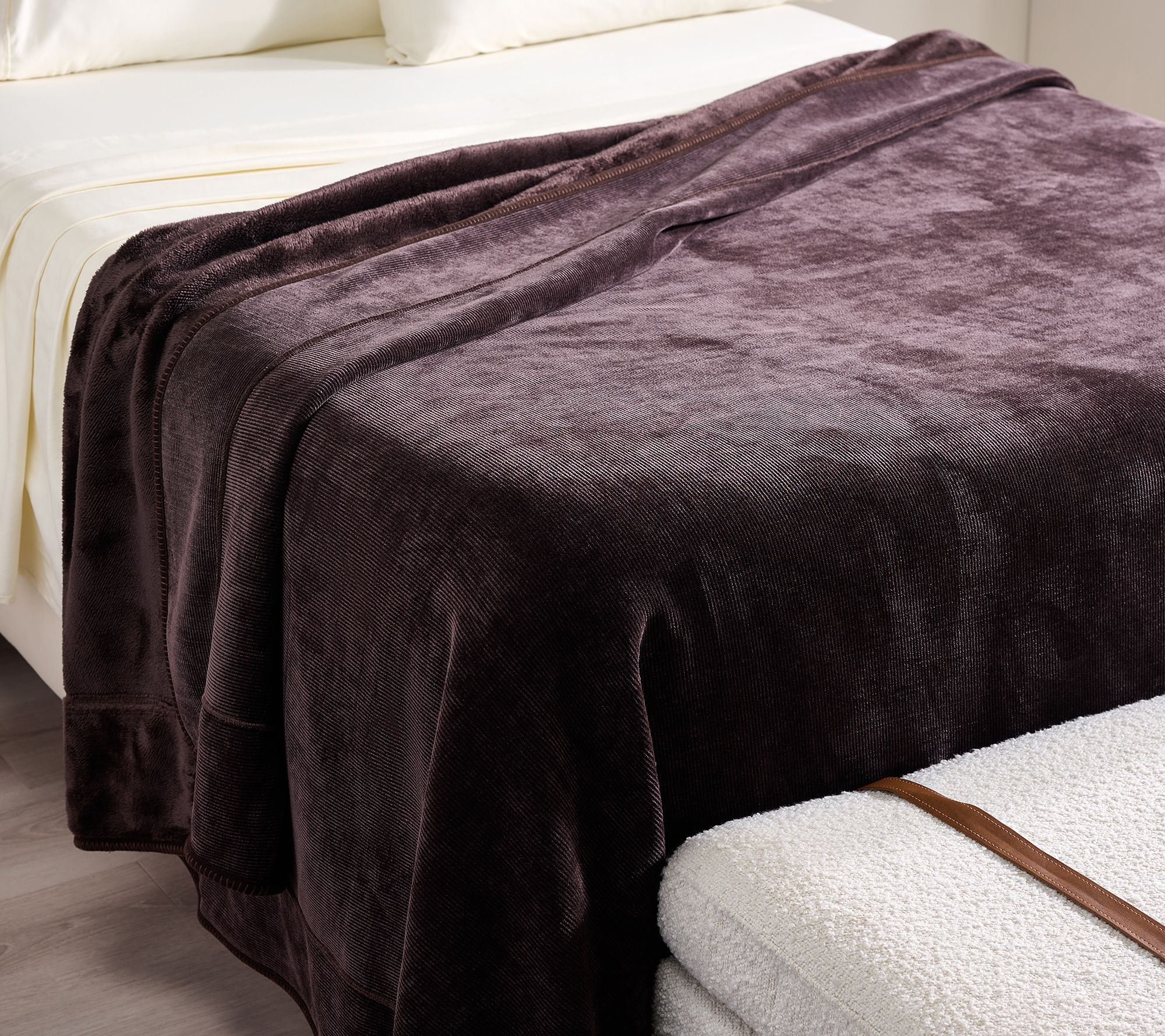  Cuddle-Roy Cozy Reversible Queen Blanket by Kim Gravel