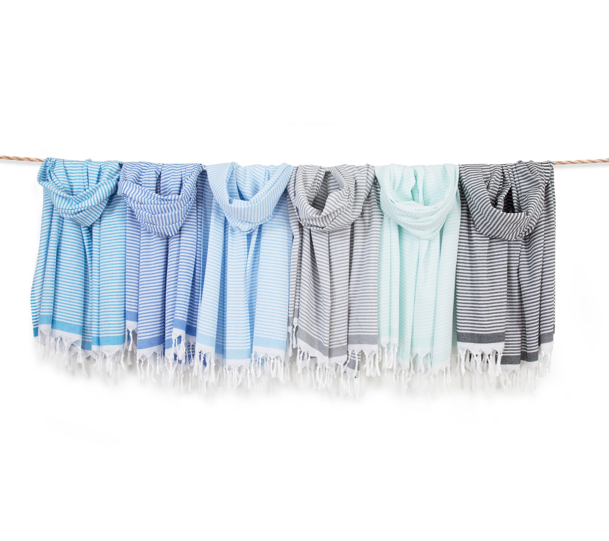 Linum Home Textiles Soft Stripes Pestema l Beach Towel