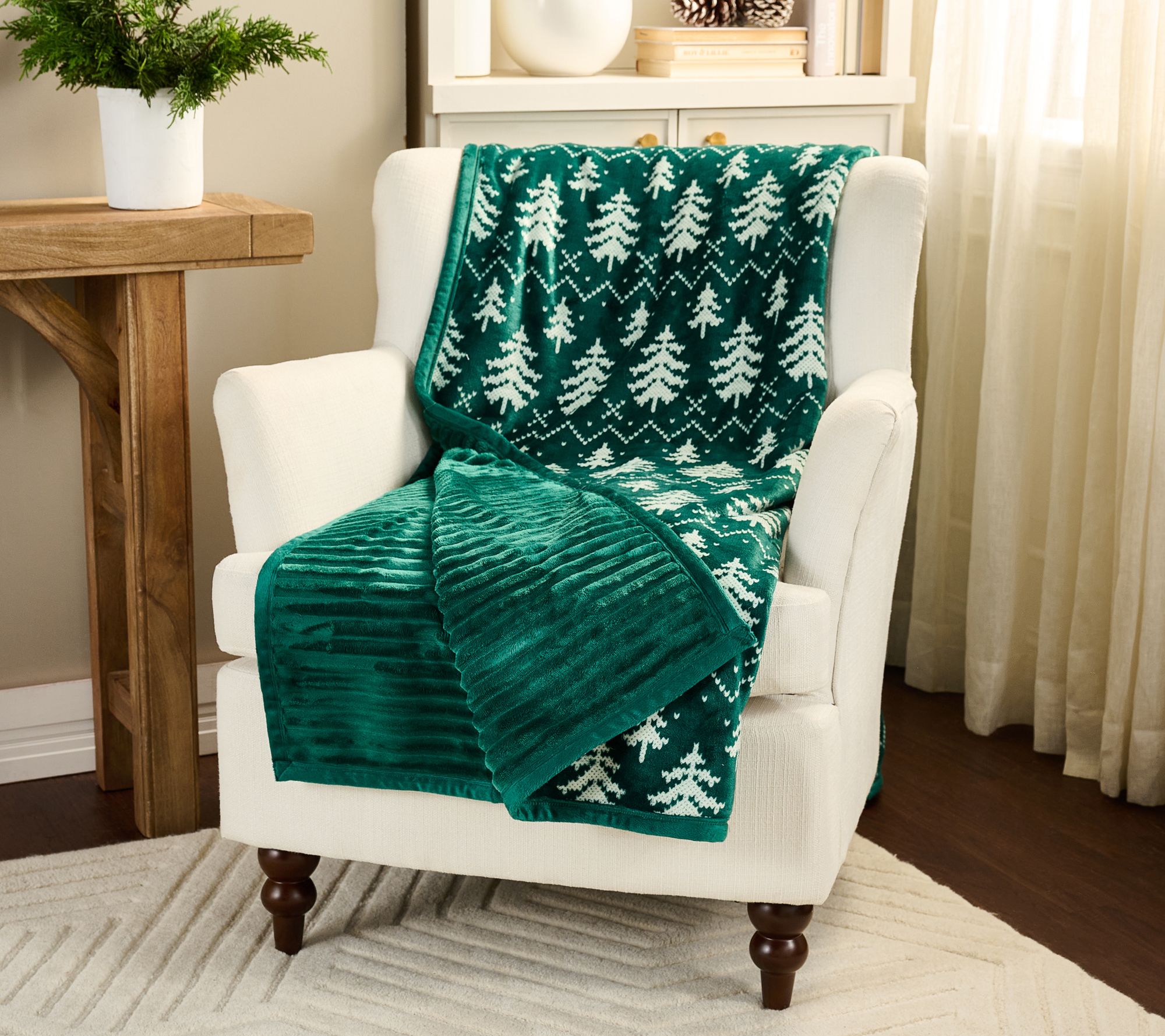 Home Reflections Reversible Plush Oversized 60" x 80" Throw