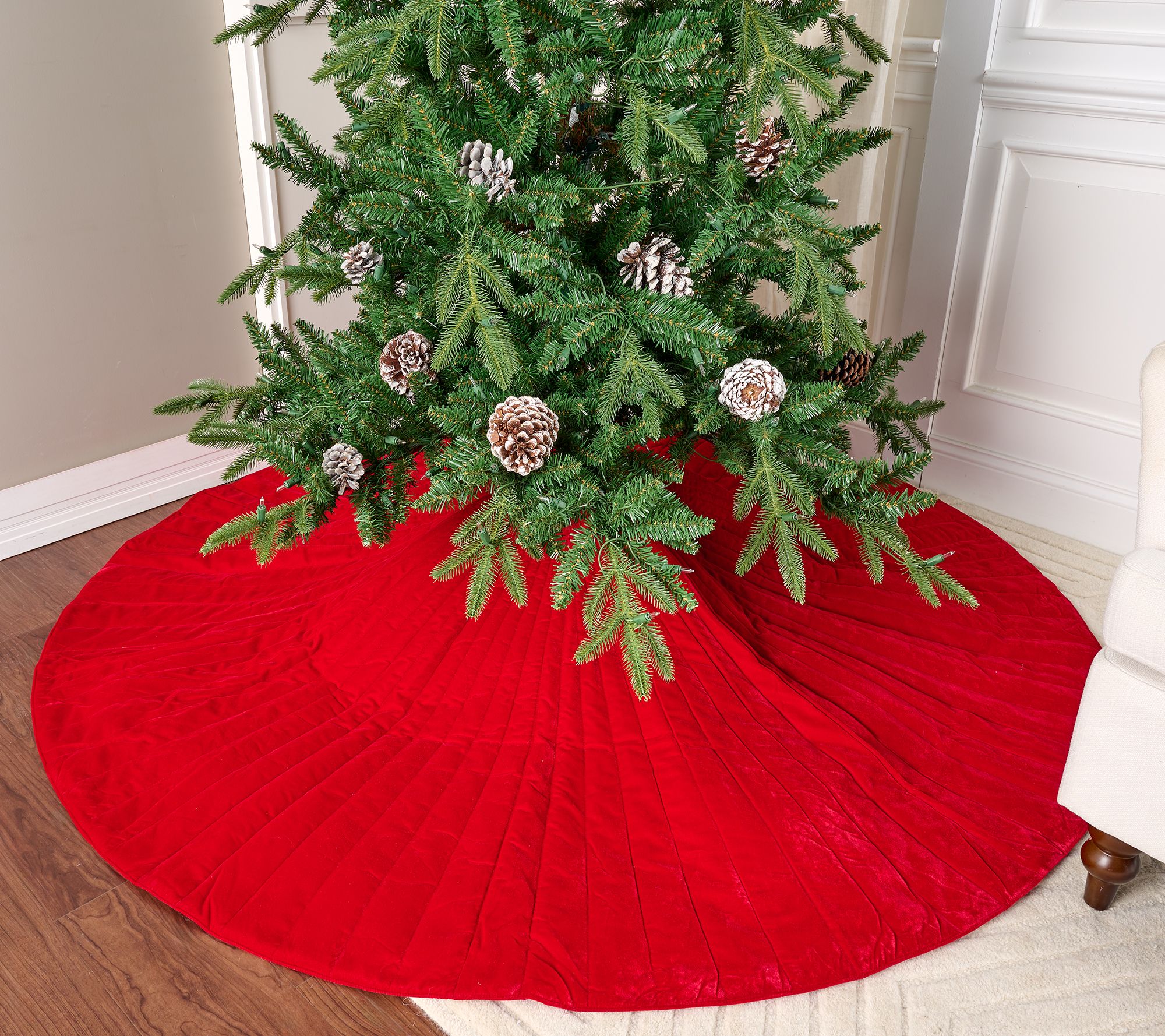 Primrose Hill 72" Tufted Plush Tree Skirt