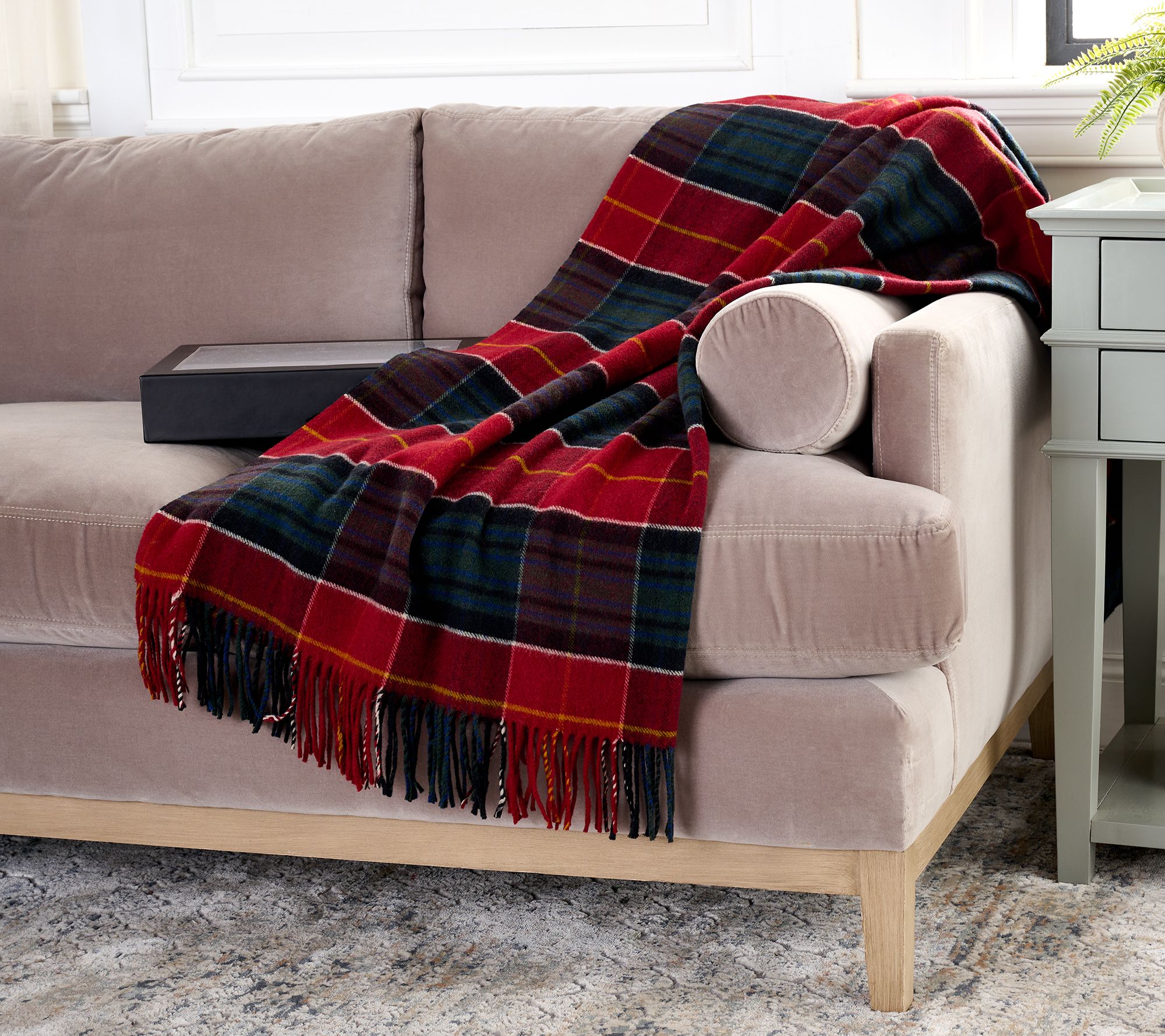 Mrs. H by Dee Hilfiger Cashmere & Wool Plaid Throw with Gift Box