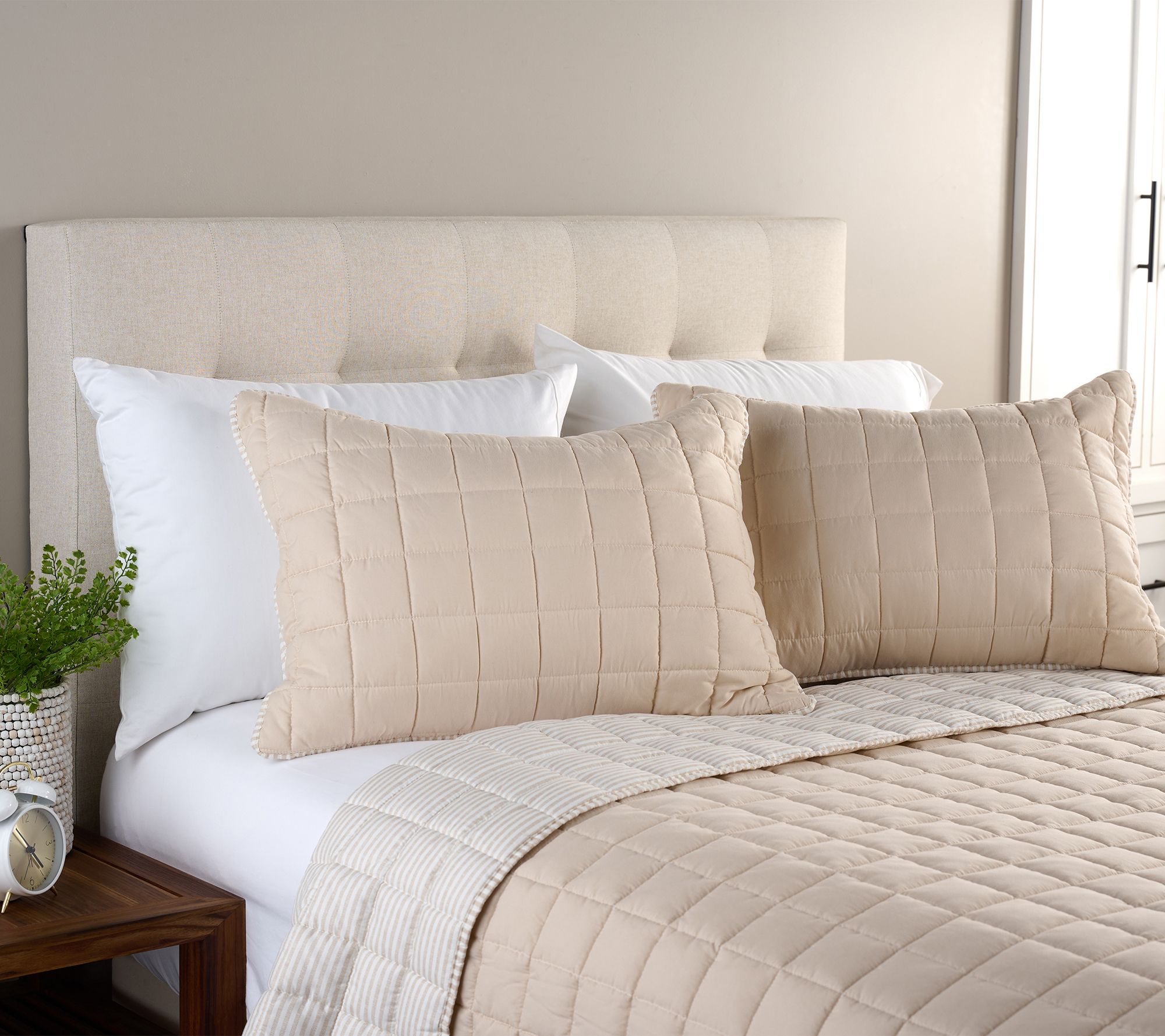 Home Reflections Reversible Quilt & Sham Set - King