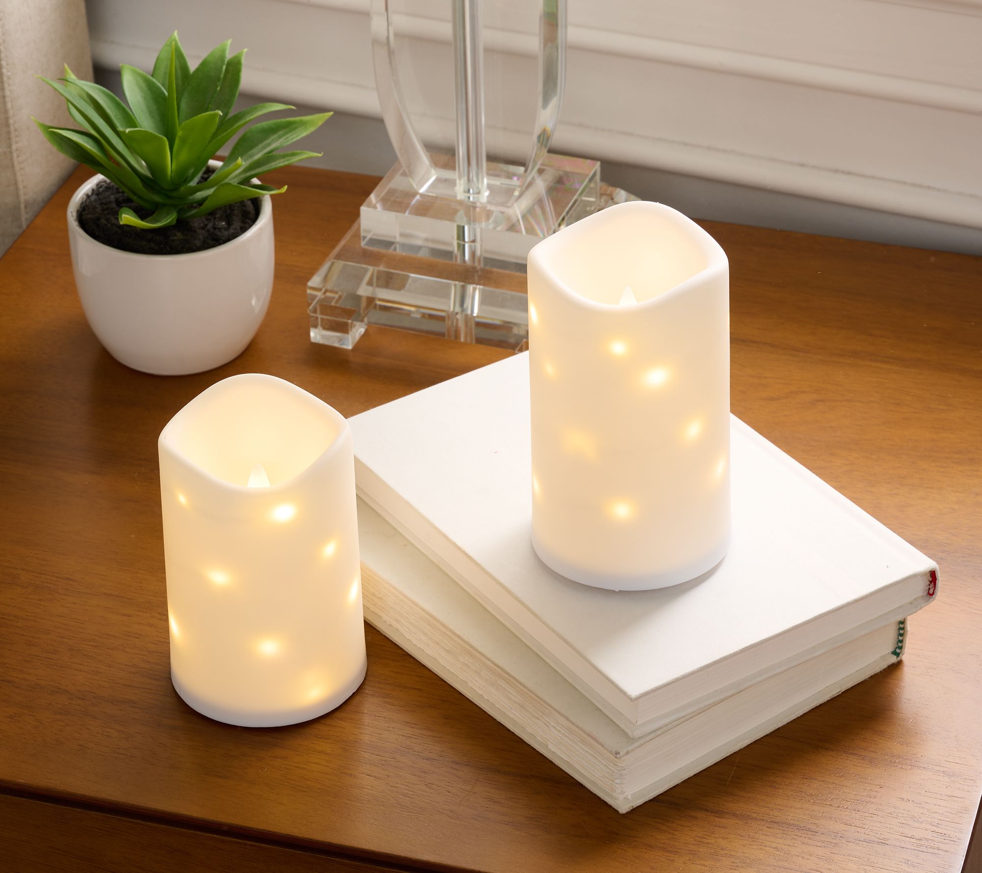 Lightscapes S/2 Swirl Light Indoor/Outdoor Flameless Candles