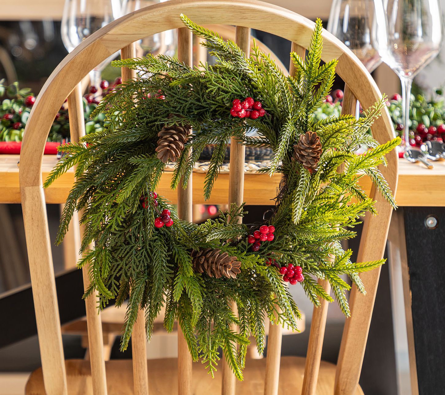  Glitzhome 14" C hristmas Mini P inecones Berrie s Wreaths 2-Set