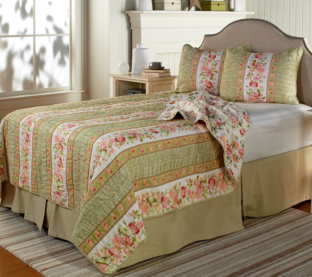 Victoria Garden 100% Cotton Reversible Quilt Set with Sham(s) - QVC.com